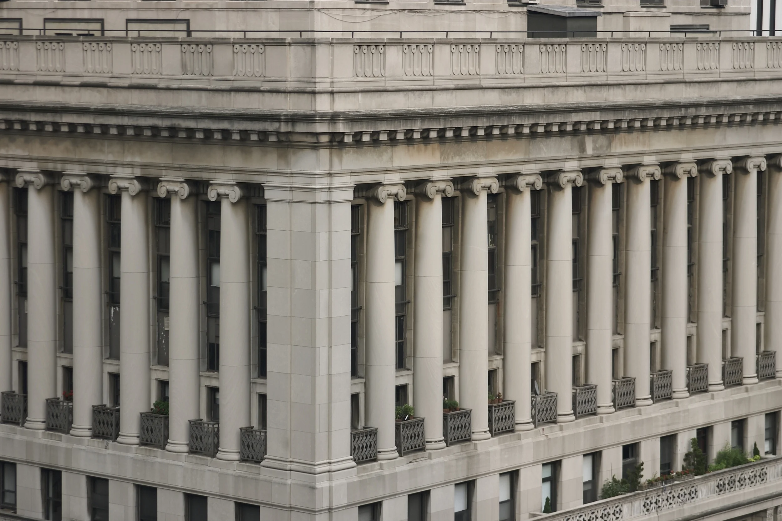 Client Alert:  First FTC Case Against ‘Deceptive’ Crowdfunding Ends in Settlement