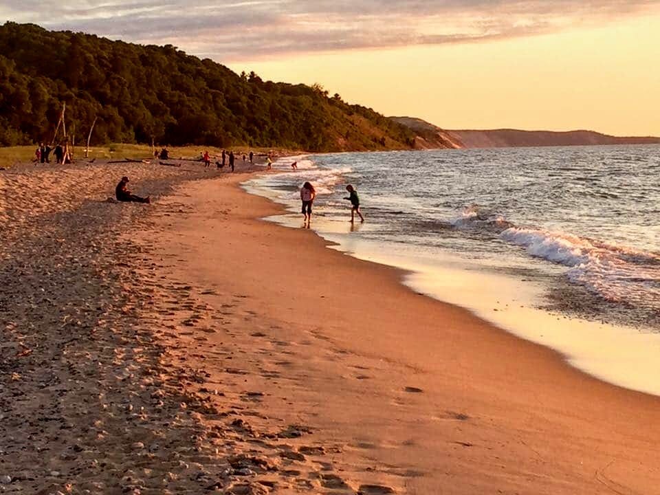          Agate Beach Grand Marais 