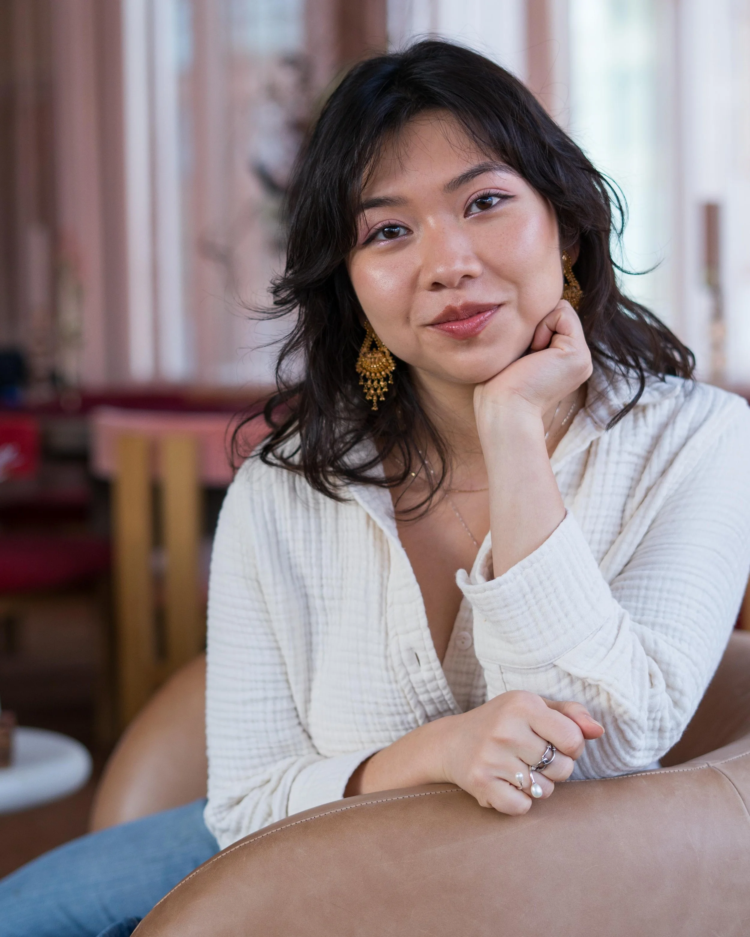 Hana Saad Interviews Mina Khan