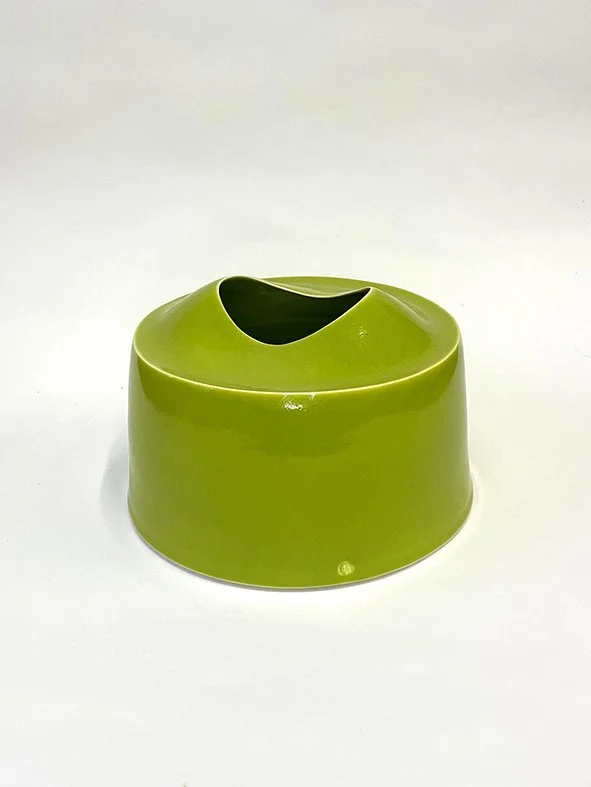 21 LW Chartreuse 1.jpg