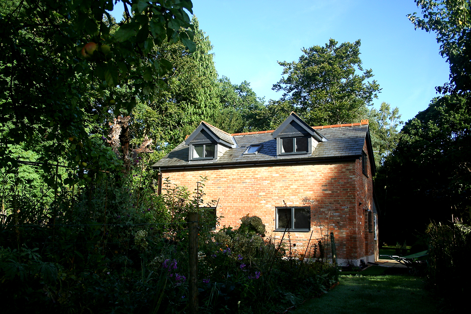 Guest House, Surrey
