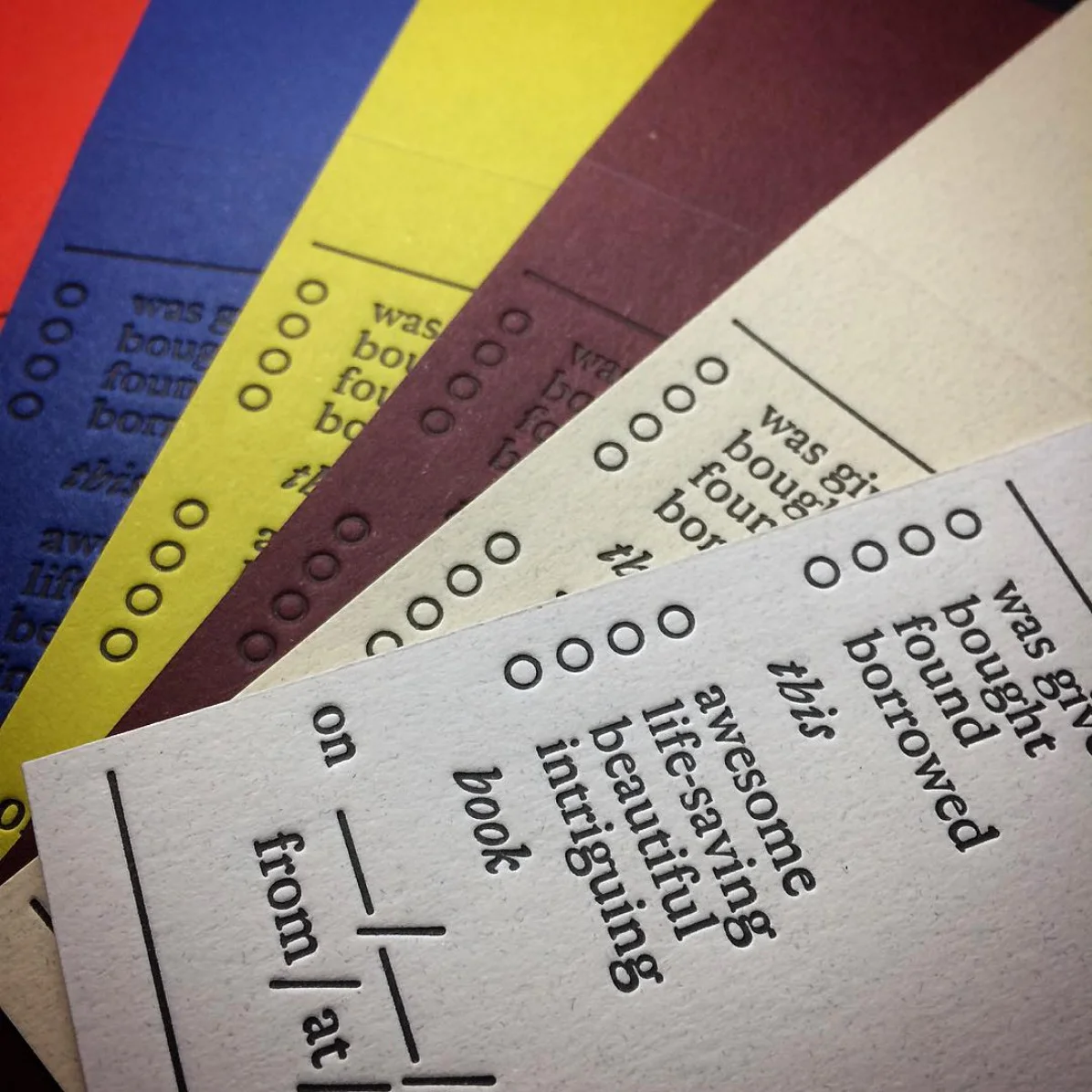 Screenshot_2018-10-29 Lilla Tryckeriet på Instagram Bookmarks for bookandscom printed on various keaykolor paper Design by [...].jpg