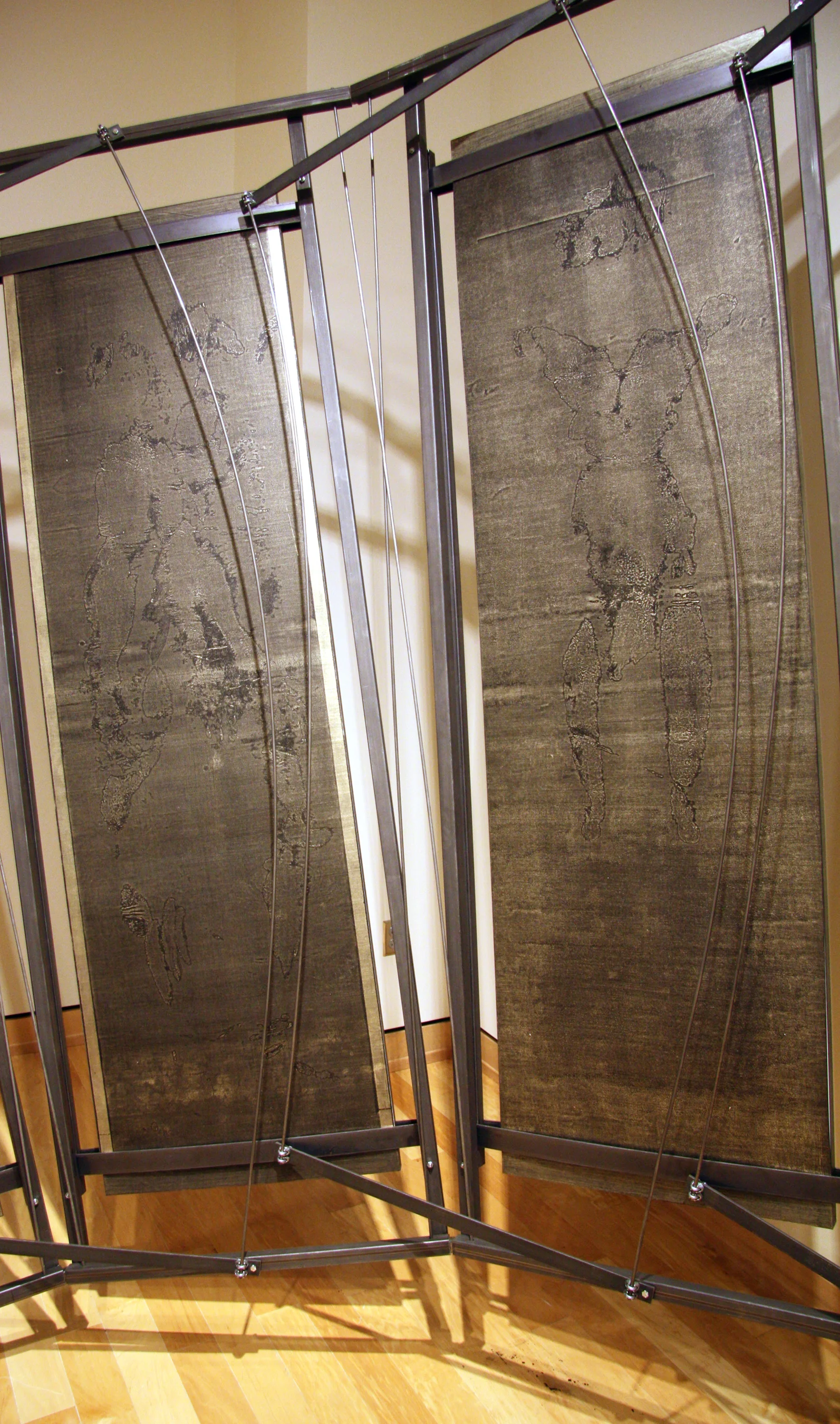 Radial (interior panels)