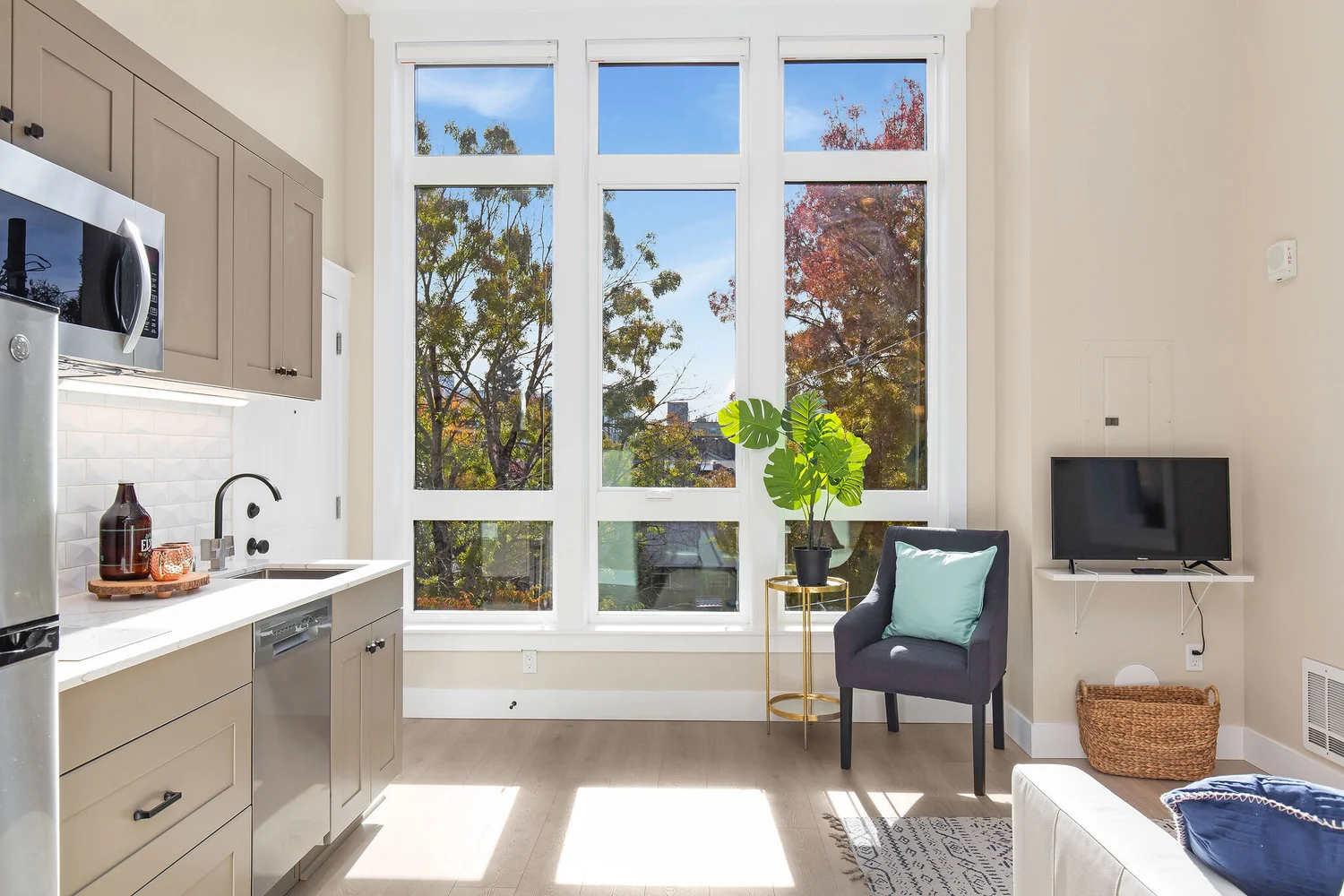 Jansen Court Apartments - 4-Star Built Green — CAST architecture ... - Apartment Green Building Renovation