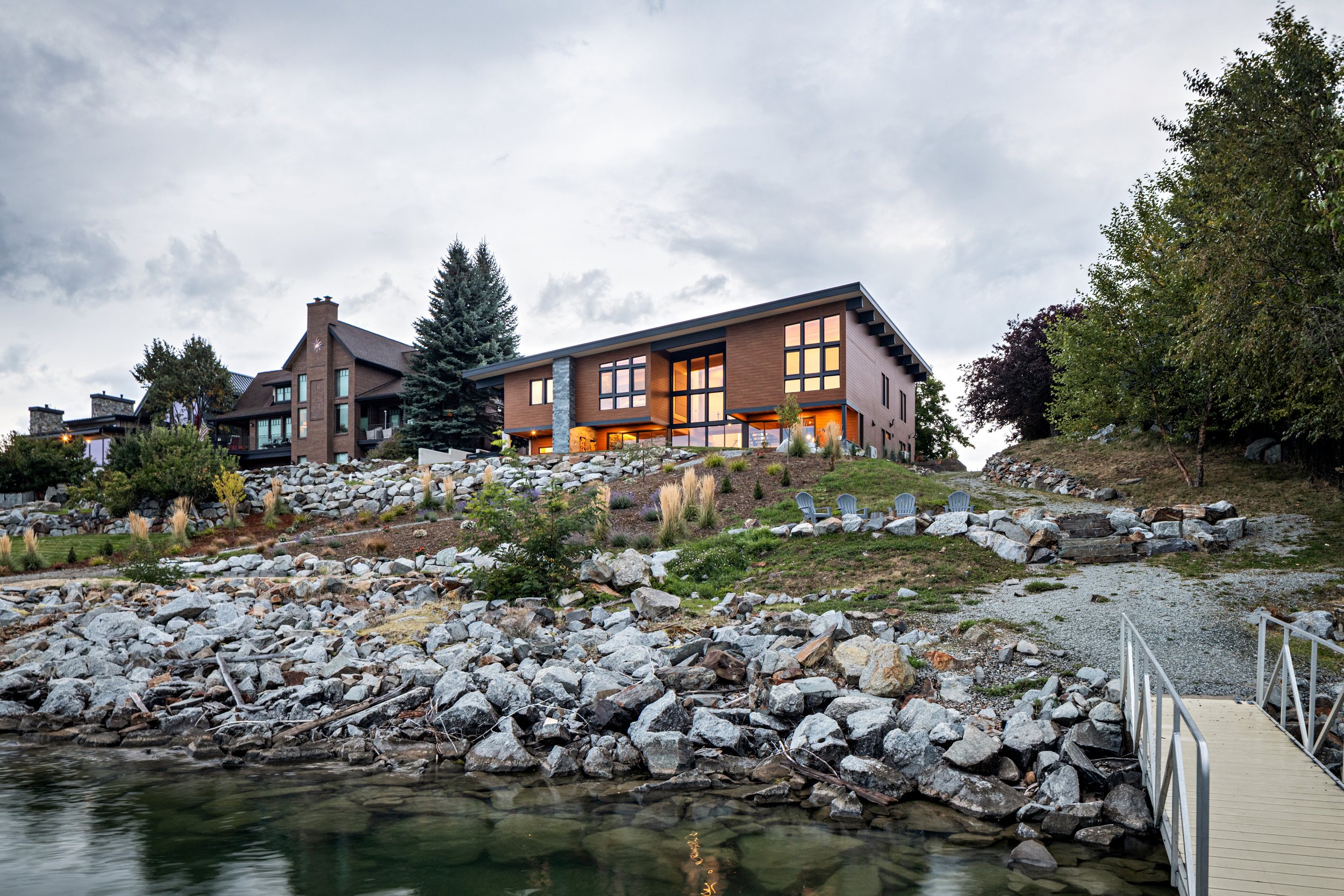 Whisky Jack, lakehouse