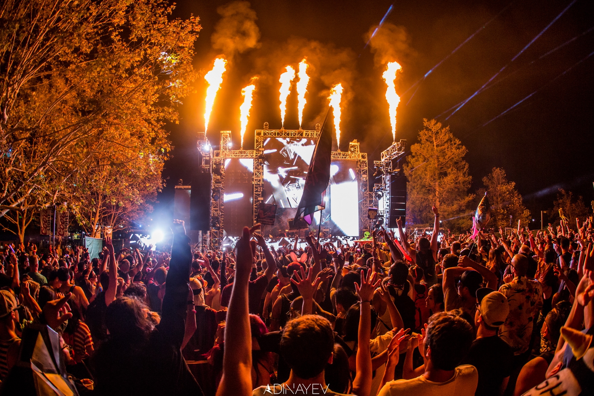 BEYONDBAY2015_0927_201221-6458_AA.jpg