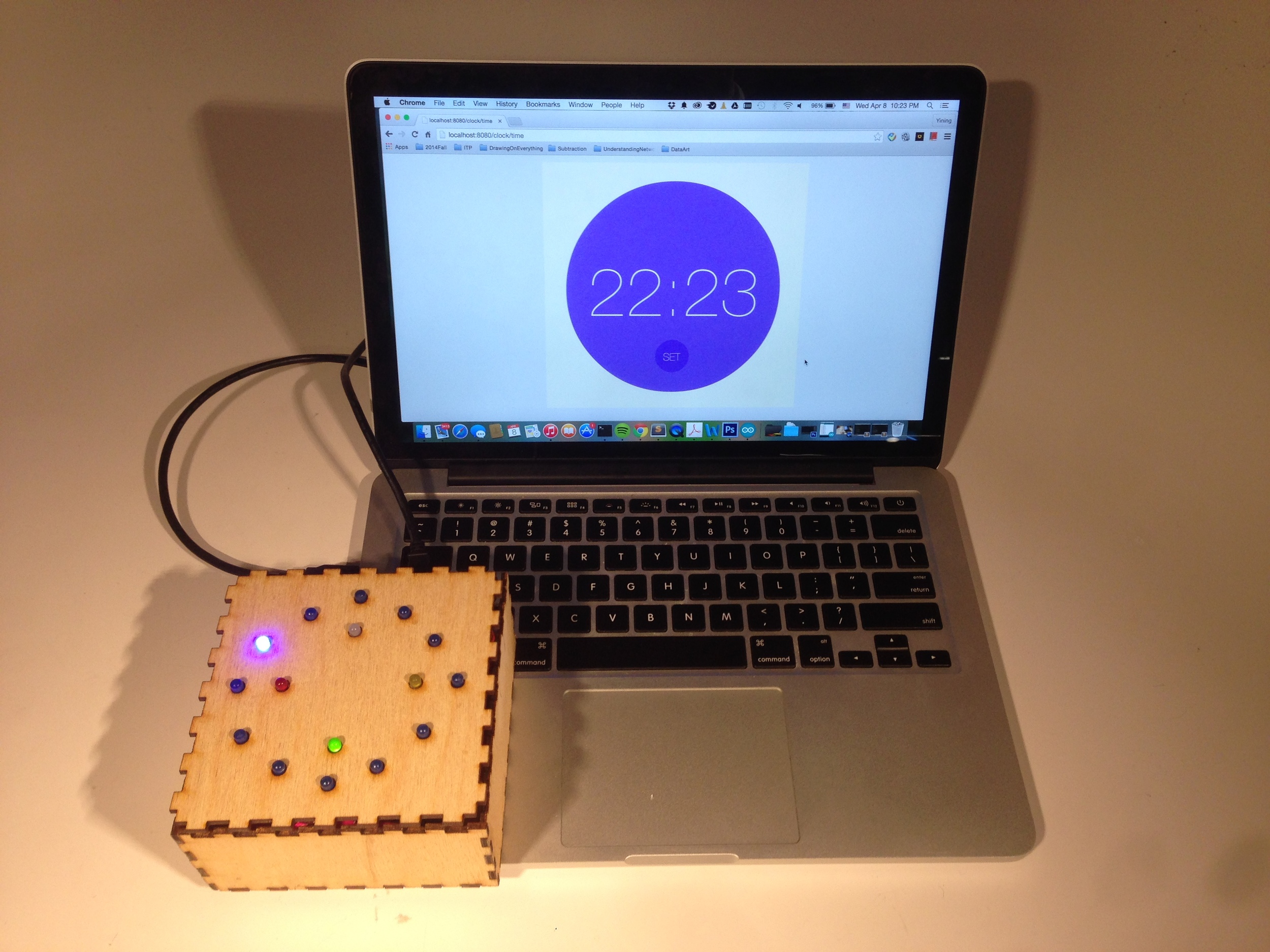 After people hit OK button, the interface will go back to the showing-time state. When the alarm is on, the interface and LEDs will blink to notify users, as in the video below. Then people can hit STOP button to stop alarm.