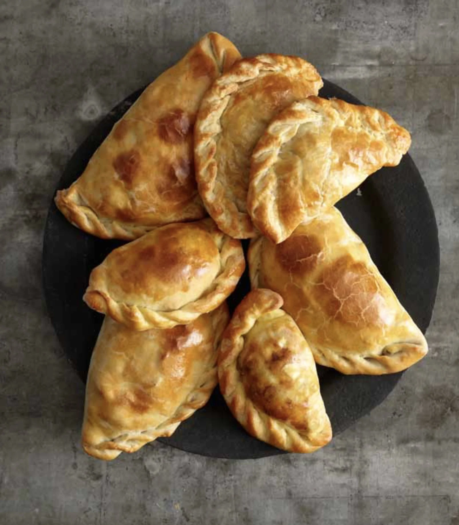 12.08.17.ArgentineXmasEveEmpanadas.jpg