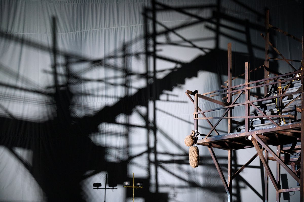 WRECKERS STAGE FIT UP 23.3.22 (LO-RES)-60.jpg