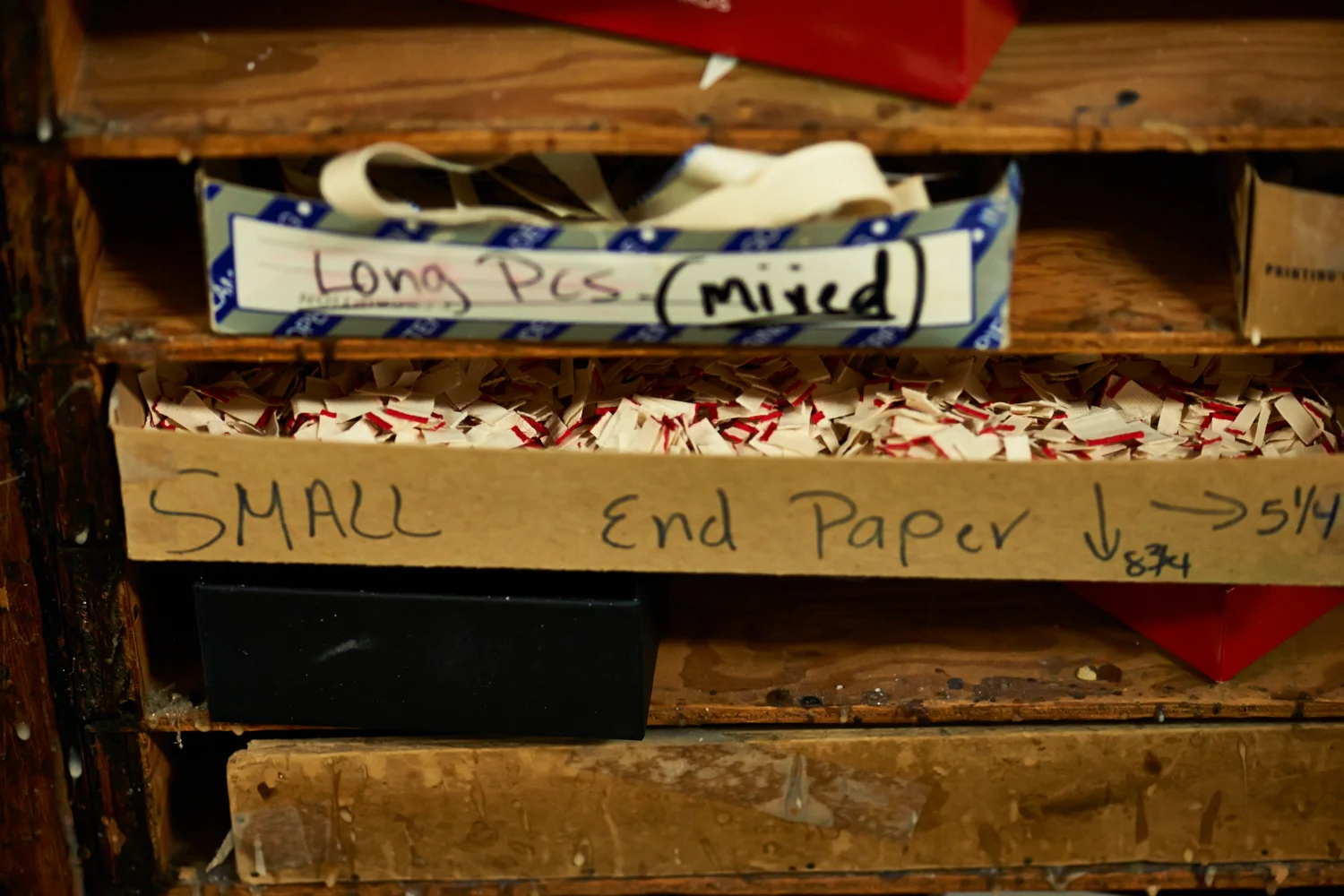 Daniella_Hehmann_L.A._Crafts_Bookbinder_03.jpg