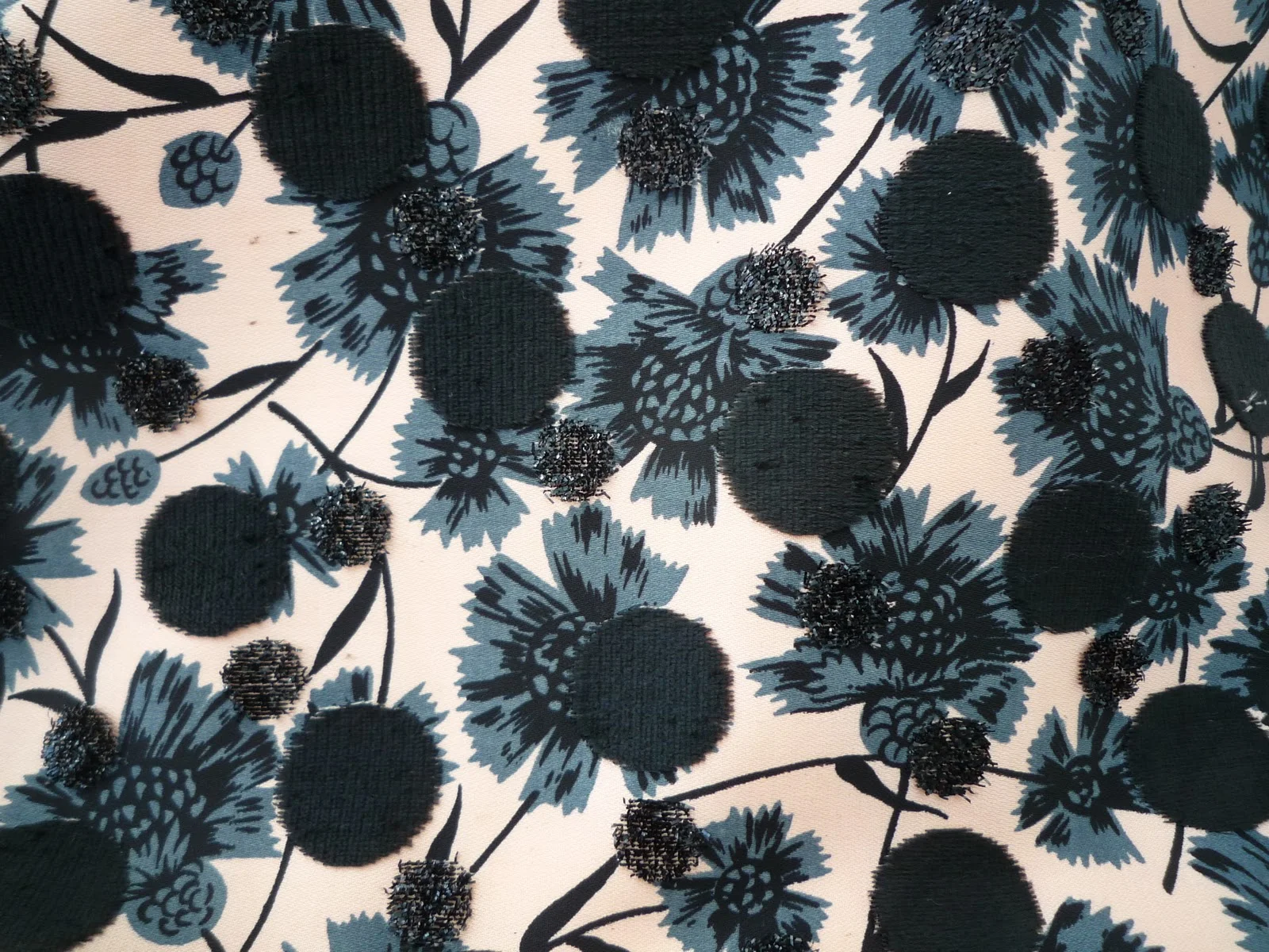vintage+fabric+001.JPG