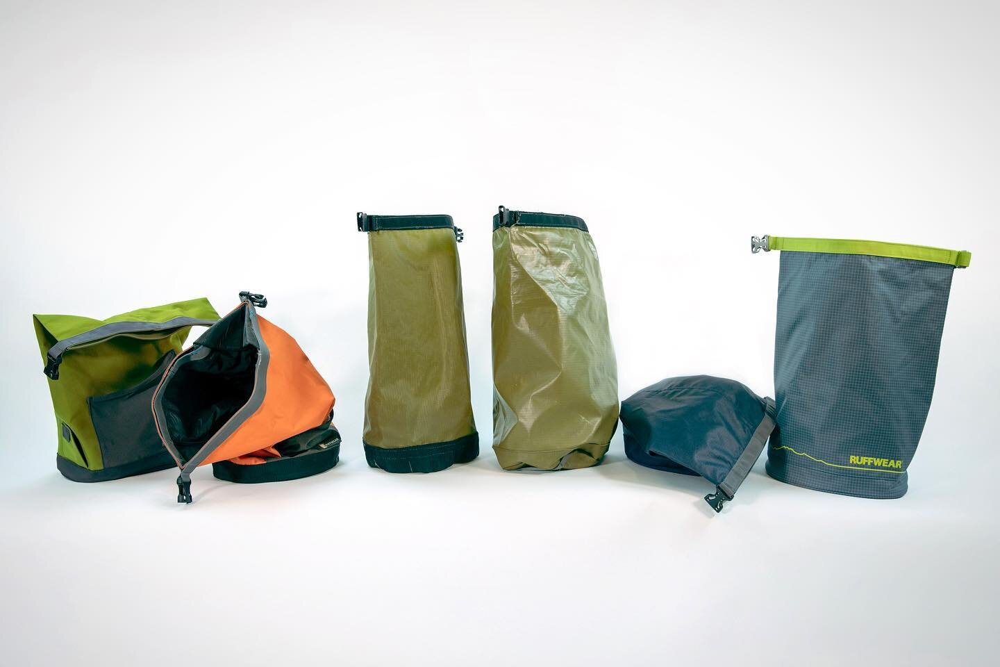 Ruffwear Kibble Kaddie | Prototyping

No matter how simple or complex the product may be, prototyping and testing are such key parts to the process of creating premium gear. This one was all about carrying and dispensing dog food - oily, smelly, mess
