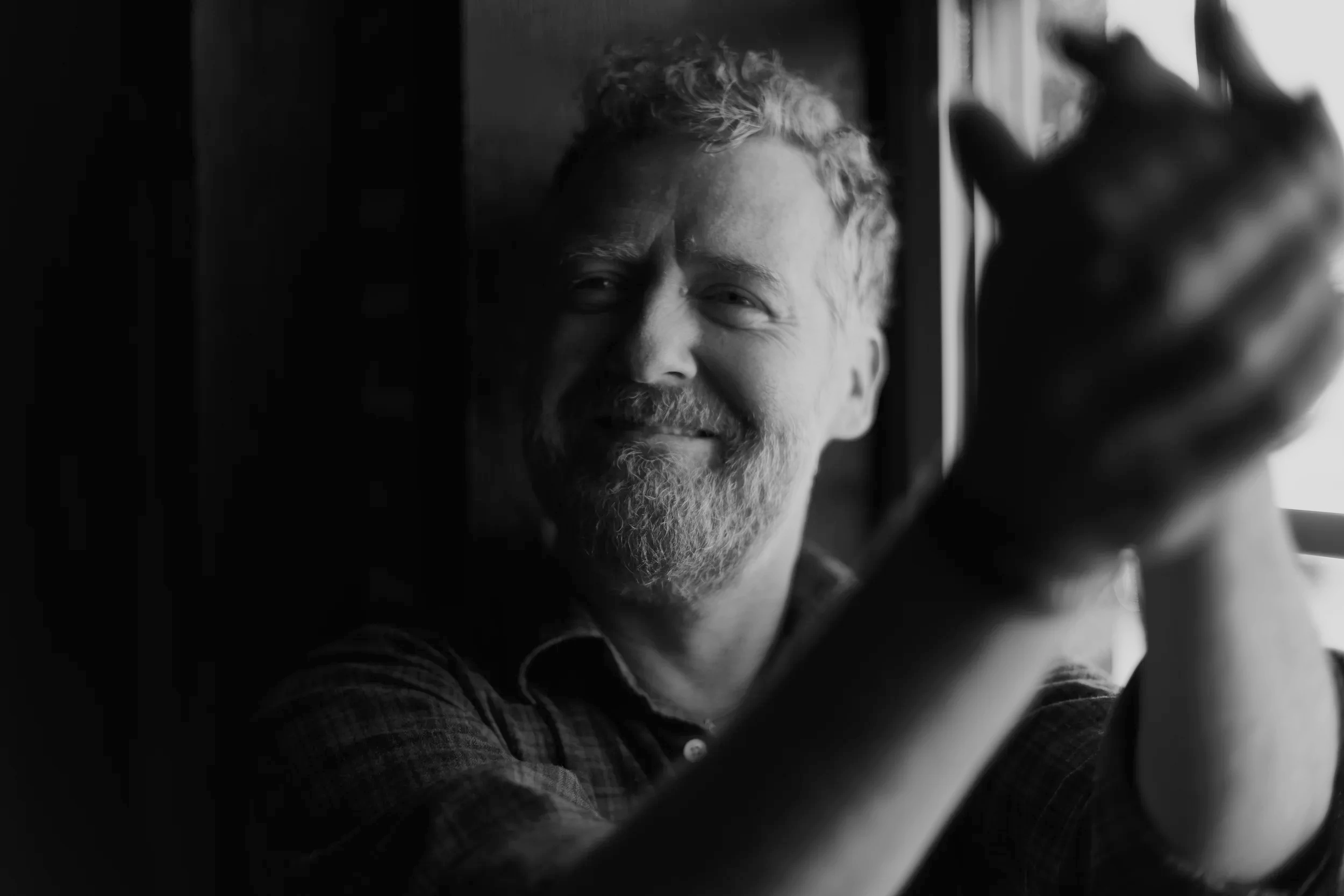 GLEN HANSARD