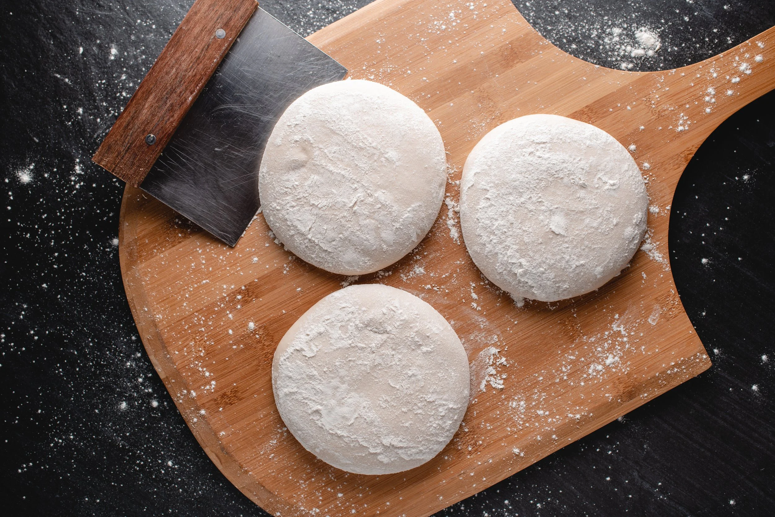 MOZZ_Dough_01.jpg