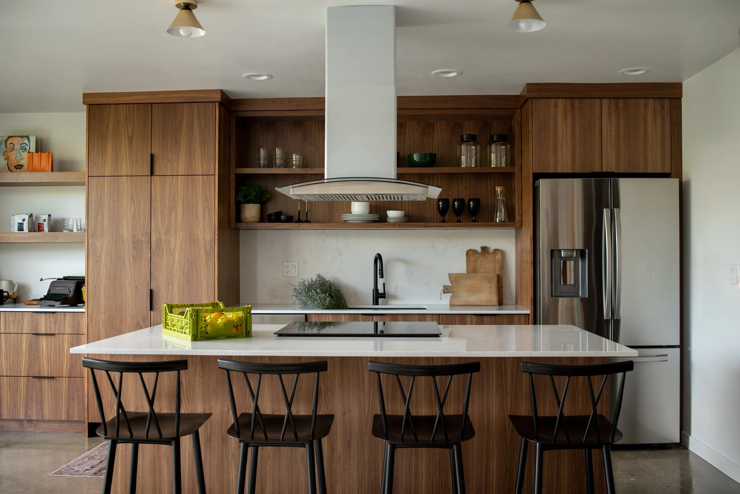 Kitchen_5.jpg