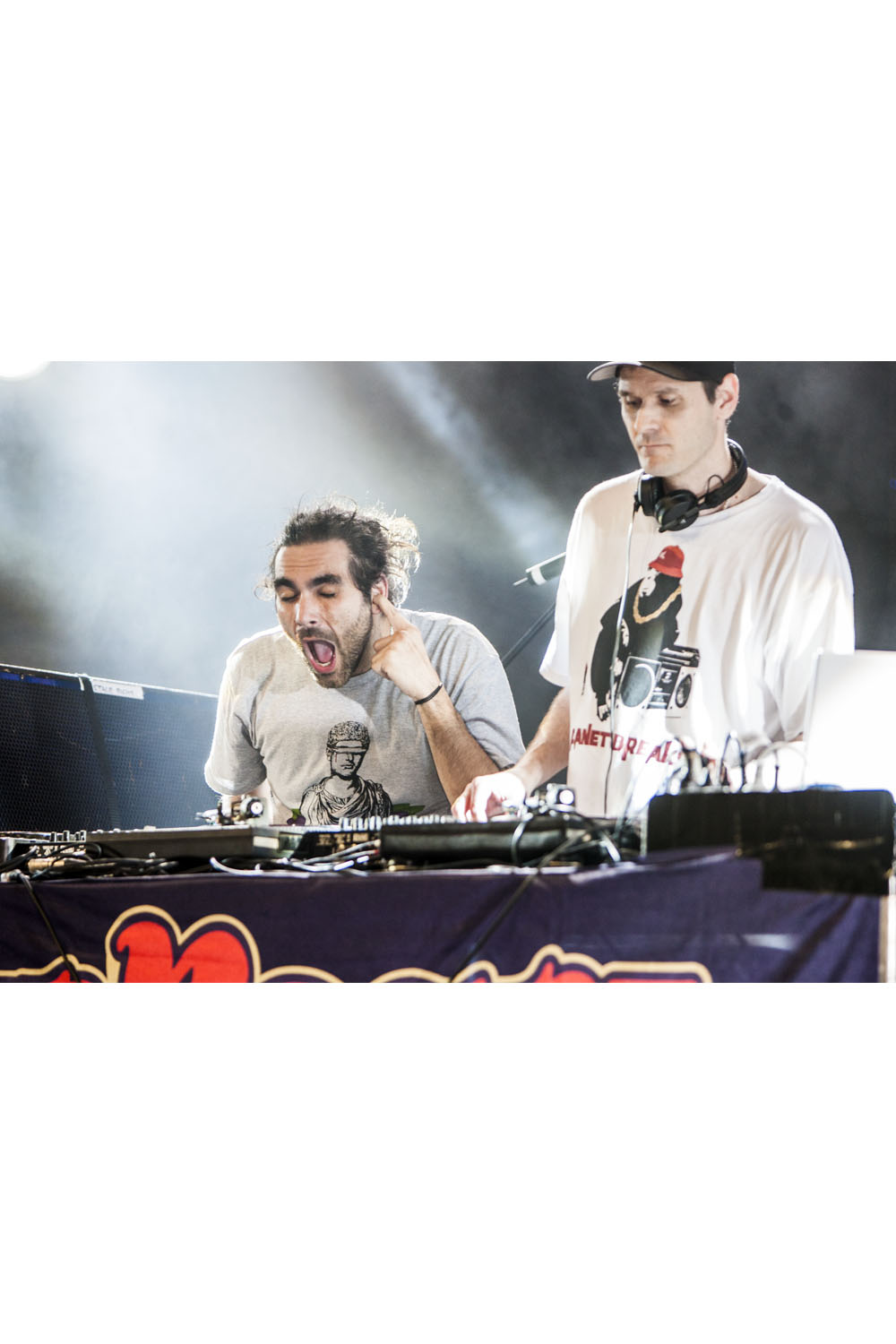 concerts_0006_Layer 21.jpg