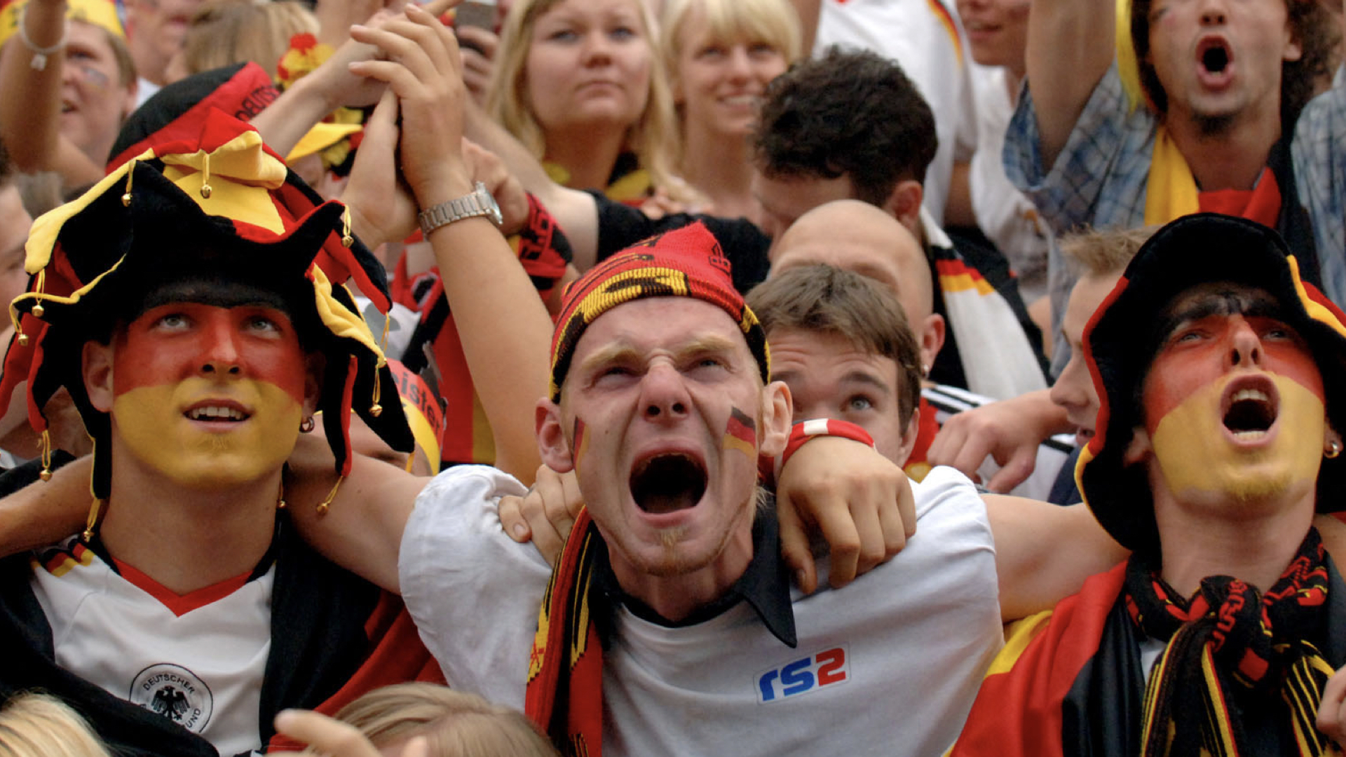 superfan v2.040.jpeg