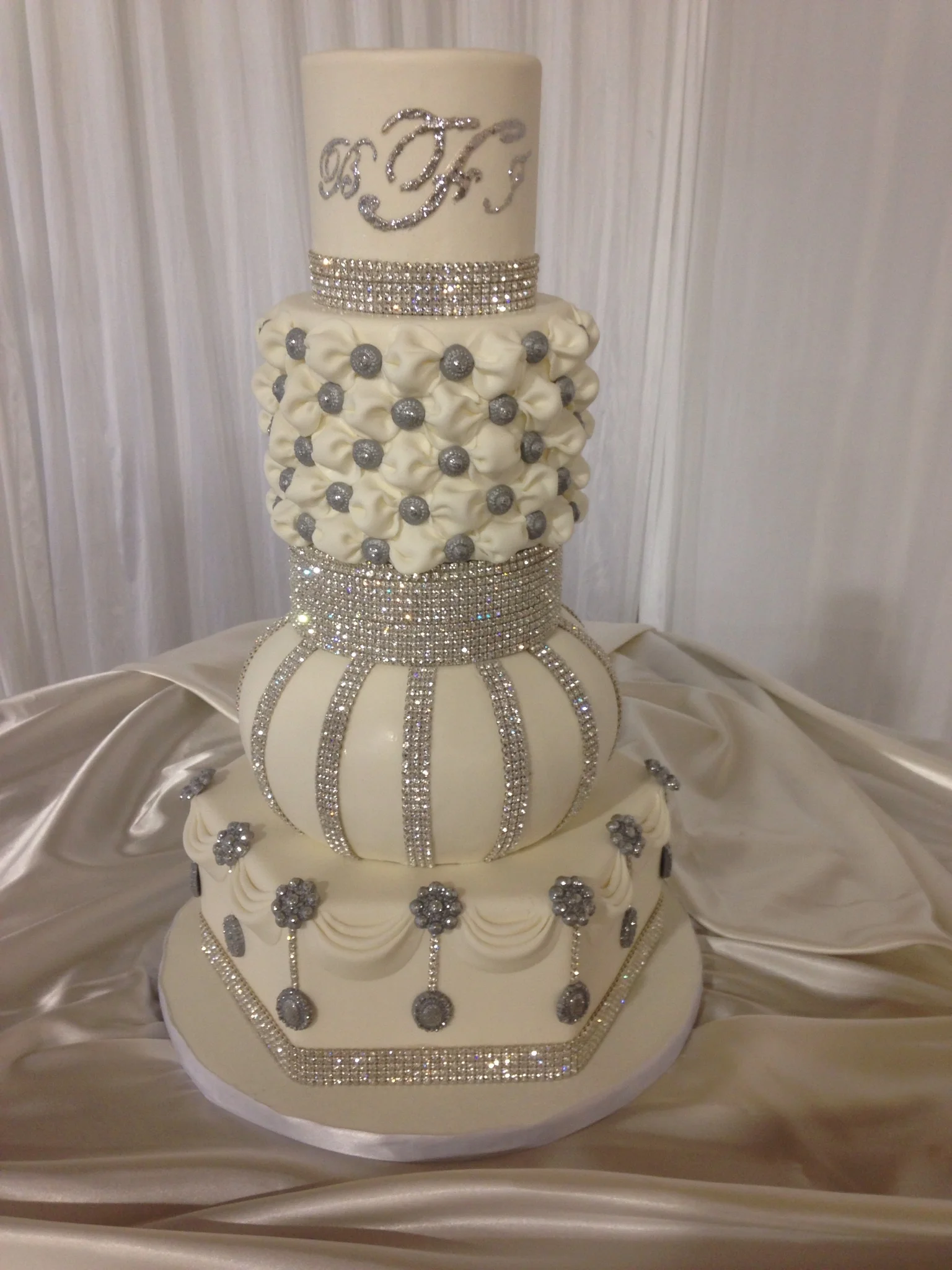 Cake 8 - Gardenia's Custom Cakes & Catering.jpg