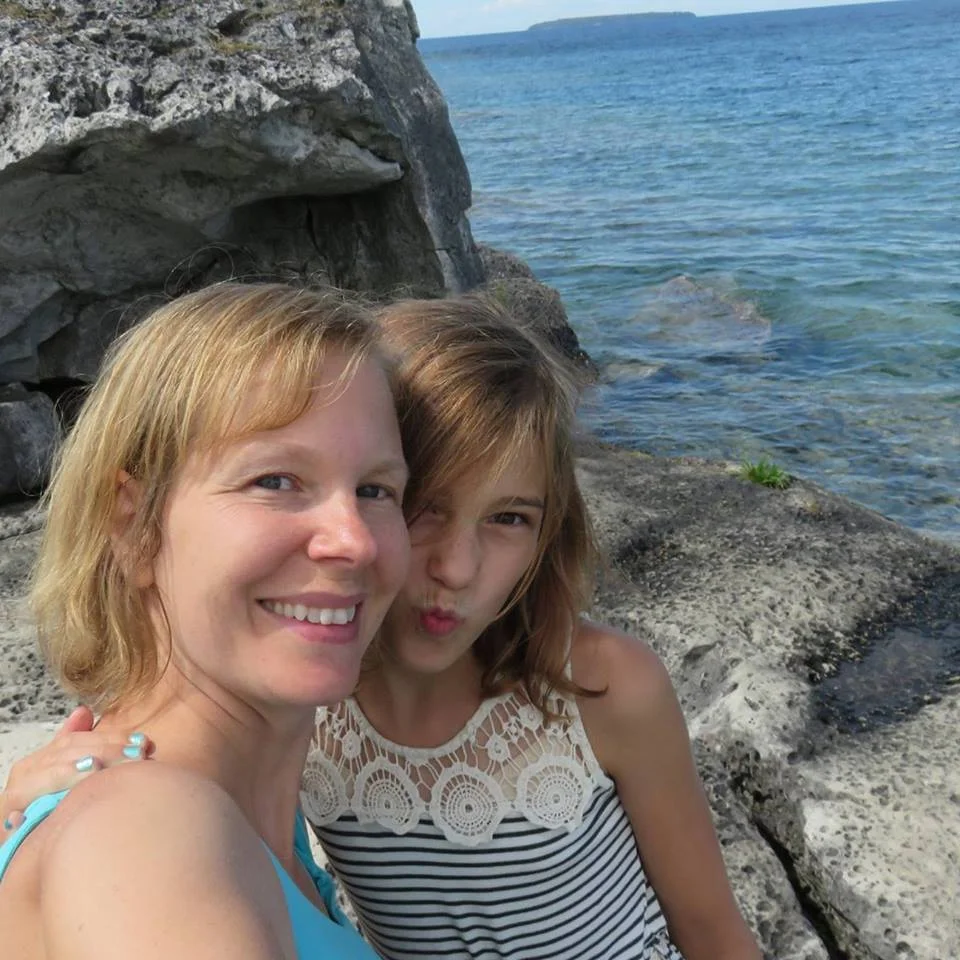 head-touching selfies. A great way to pick up lice!!