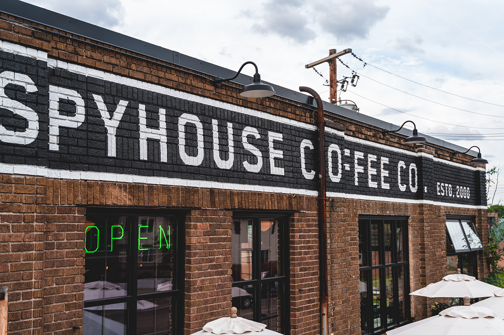   _ SPYHOUSE COFFEE    _ SIGN PAINTING    _ 2017  