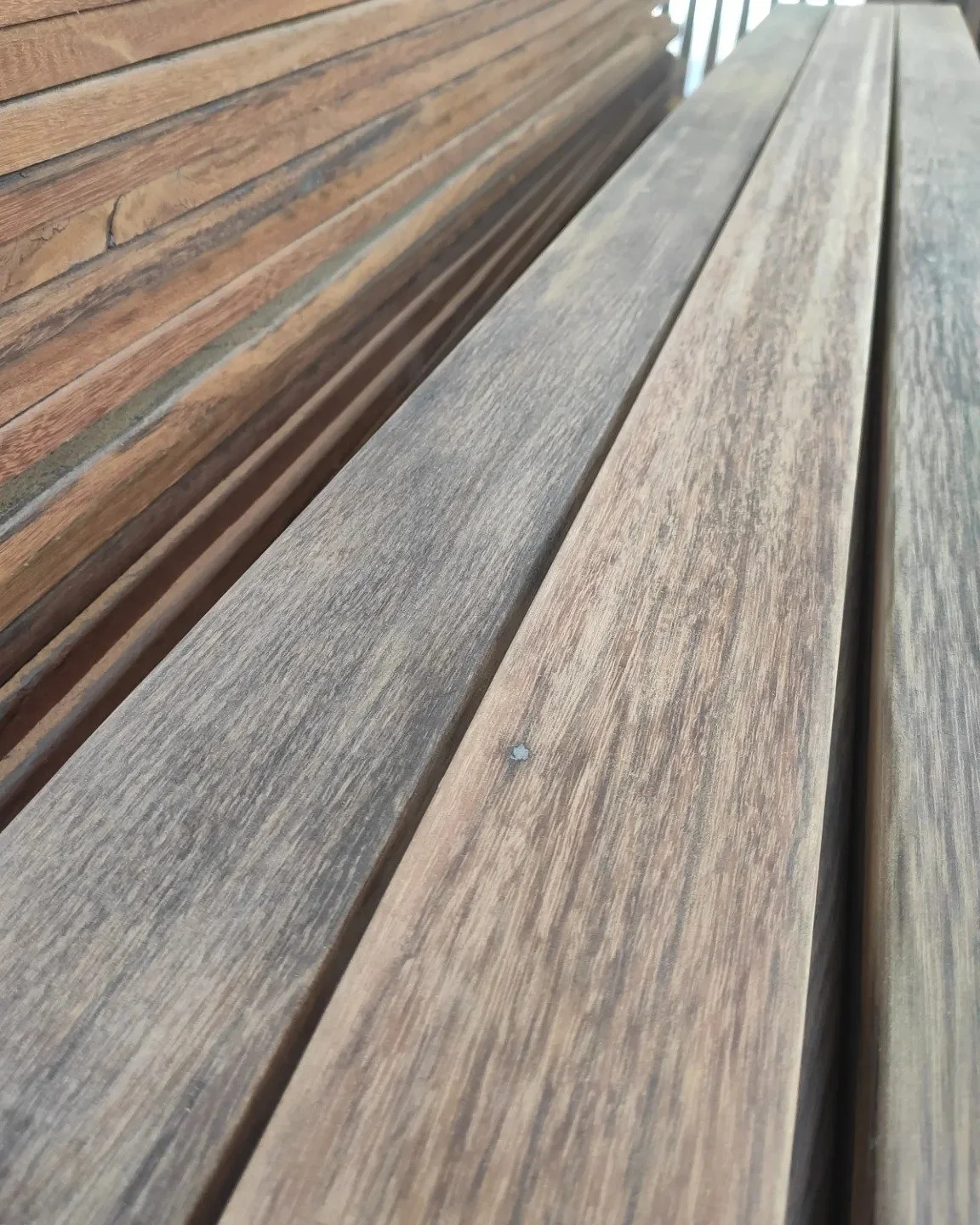 Fabrication Secrets 🔩
Every reclaimed board has a past &mdash; and a few scars to prove it.
At Kaltimber, we repair old nail holes with precision plugs, smooth the surface with special sanding techniques, and bring out the wood&rsquo;s natural beaut