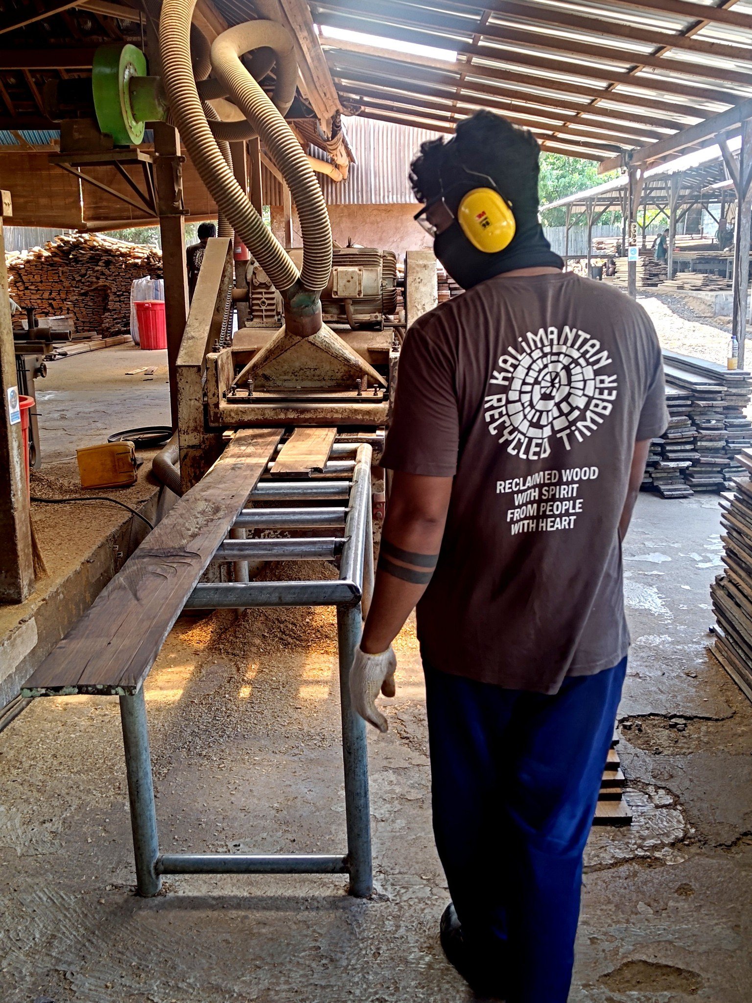 There&rsquo;s a certain satisfaction in this moment.

An old salvaged ironwood board enters the machine carrying decades of wear, weather, and history. Seconds later, it comes out clean, precise, and ready for its next role &mdash; reclaimed ironwood