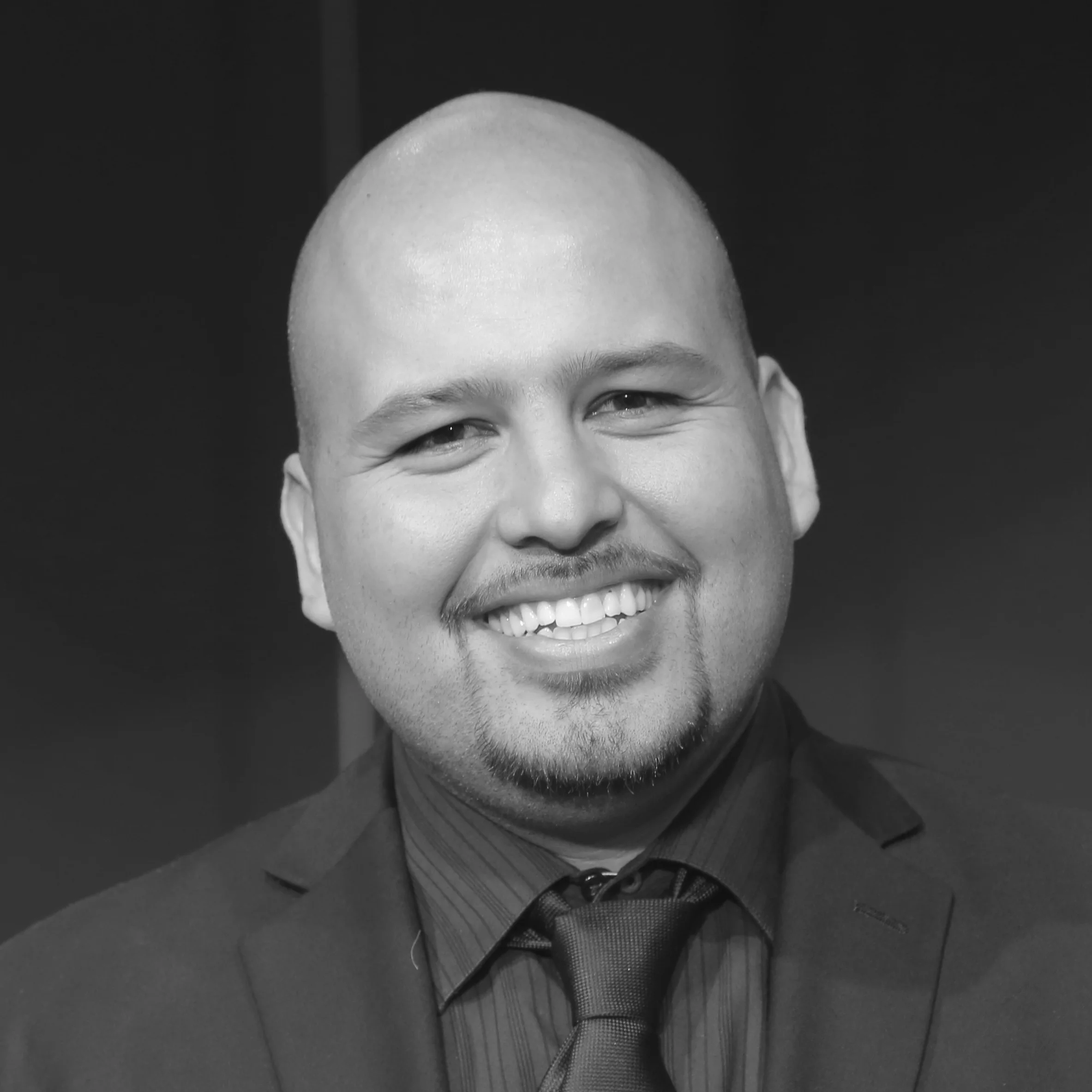 AMILCAR GUTIERREZWarehouse Manager