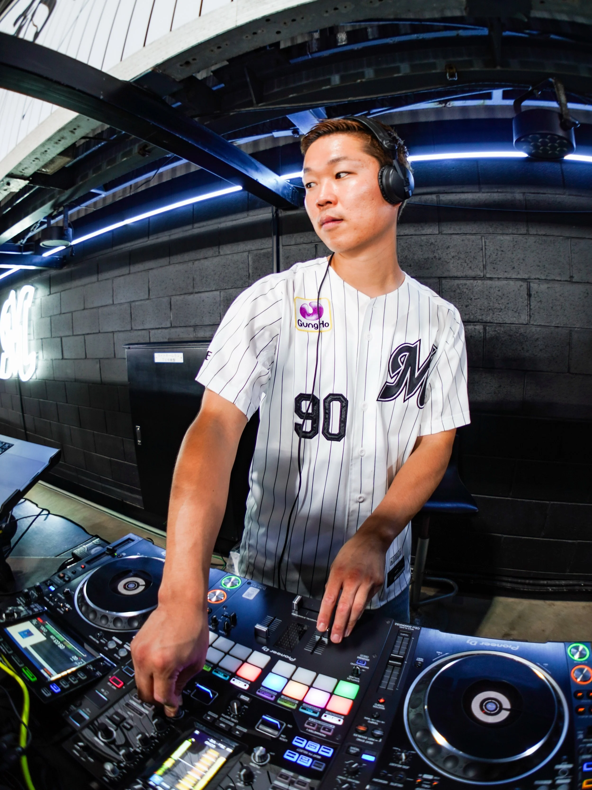 CHIBA LOTTE MARINES HOME GAME 2026 SEASON.
at ZOZOMARINE STADIUM

Music by
DJ PAY MASTER J
DJ SHO

#chibalotte 
#千葉ロッテ 
#プロ野球&nbsp;
#DJ&nbsp;
#TAP
