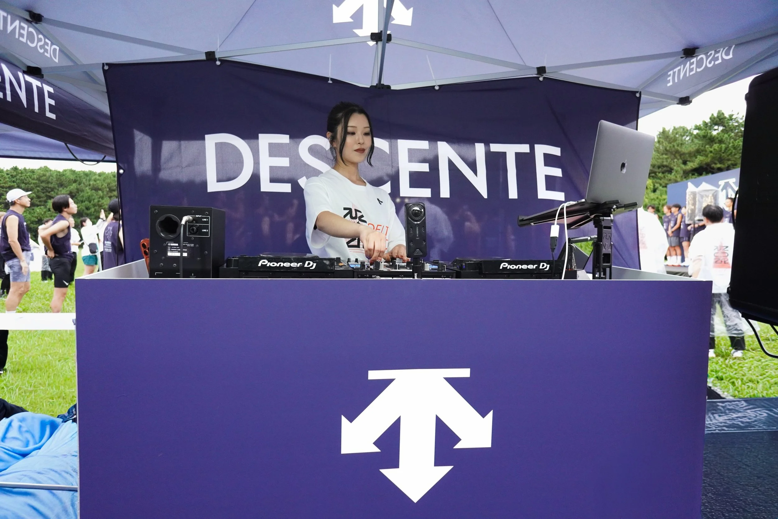 SUNSET BEACH PARK INAGE 稲毛海浜公園で開催されたDESCENTE Run GRAPHYにて DJ AYAMEが出演。

スタートエリア、アフターパーティーエリアをDJプレイで盛り上げました。

@descente_jp

#DESCENTE
#RunGRAPHY
#Running
#TAP
#DJ