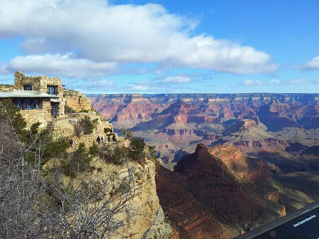 The stunning view from the South Rim
