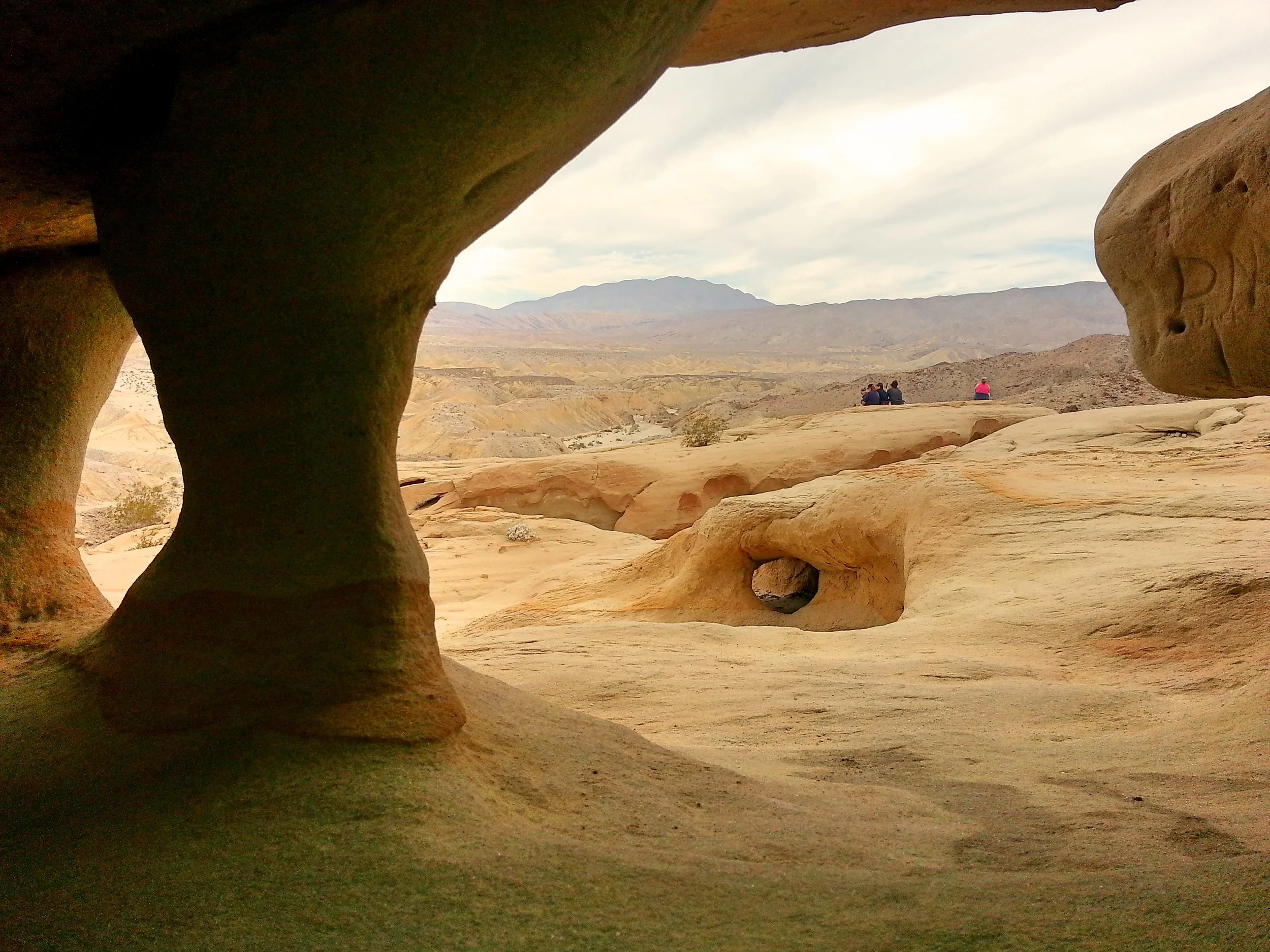 windcaveshike.jpg