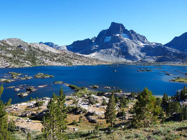 The view of Thousand Island Lake from the top of a nearby mountain