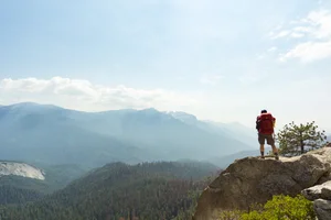 High Sierra Trail Day 1 — Crescent Meadow to 9 Mile Creek