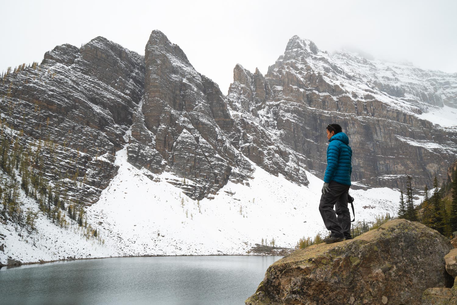 Hiking to Lake Agnes Tea House