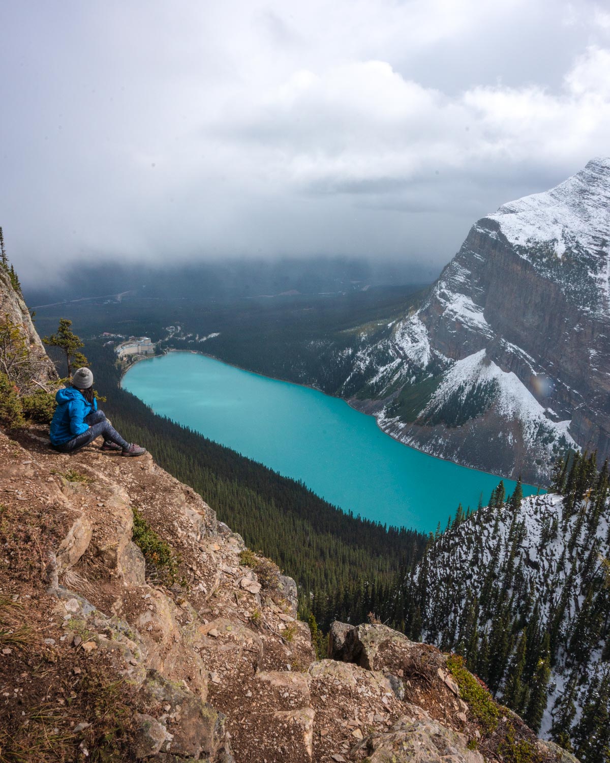 Hiking little beehive in Alberta Canada