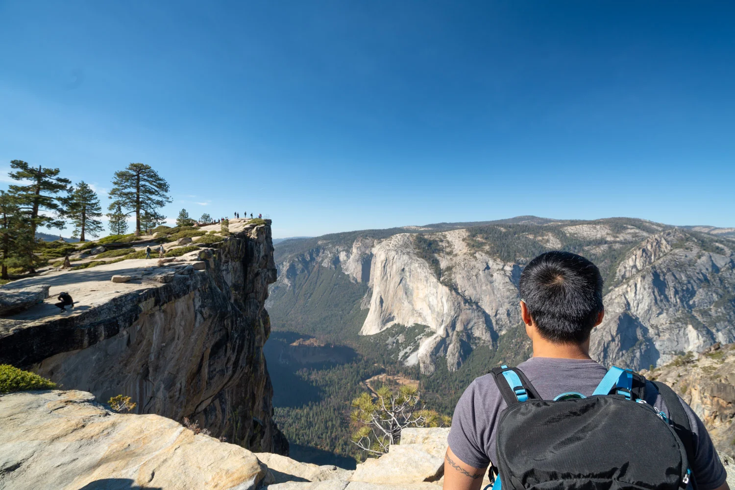Hiking Taft Point and the Fissures — Yosemite National Park, CA