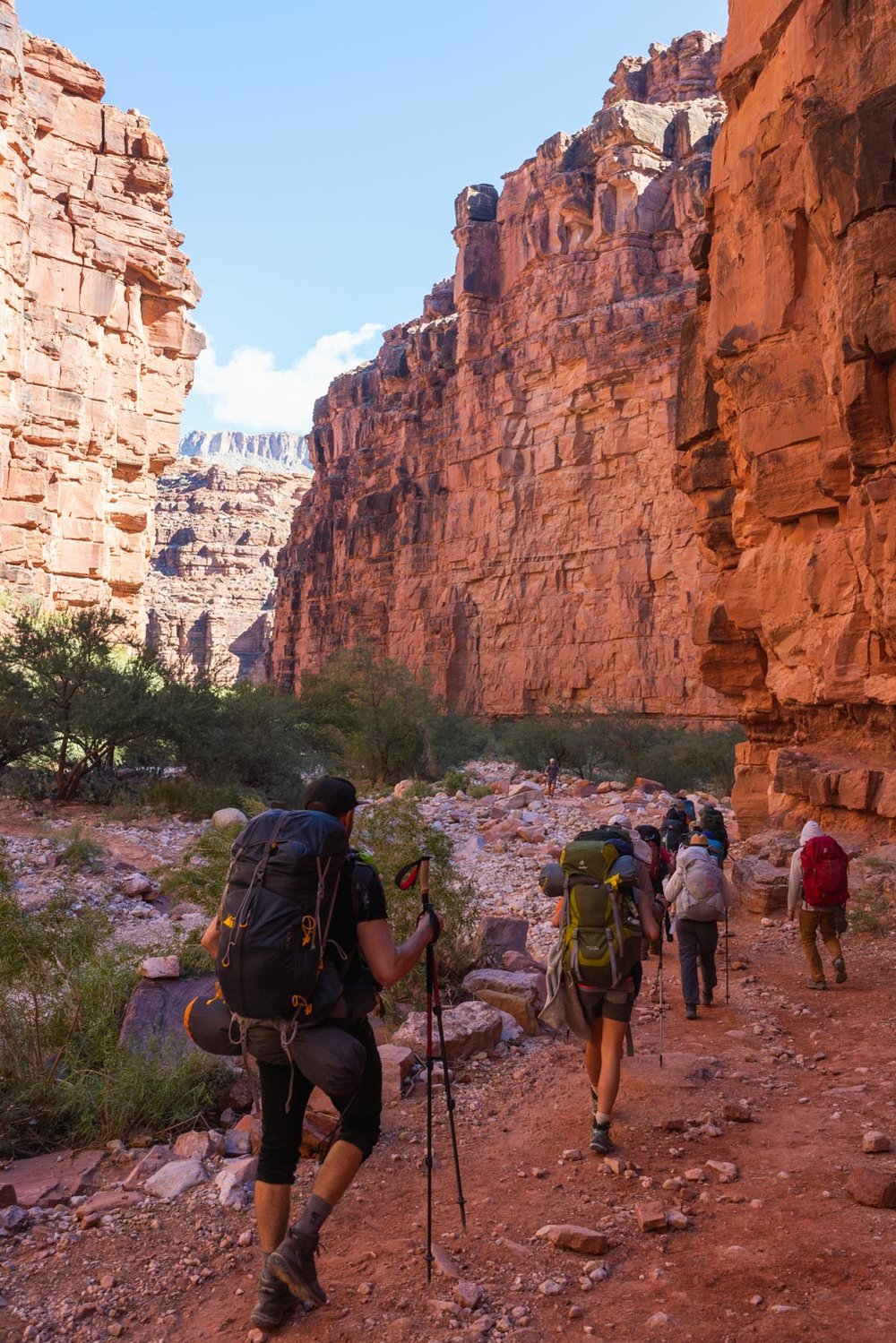 backpacking-havasu-falls-304396.jpg