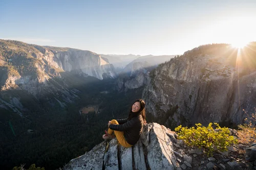 Backpacking Pohono Trail to Old Inspiration Point - Yosemite NP, CA