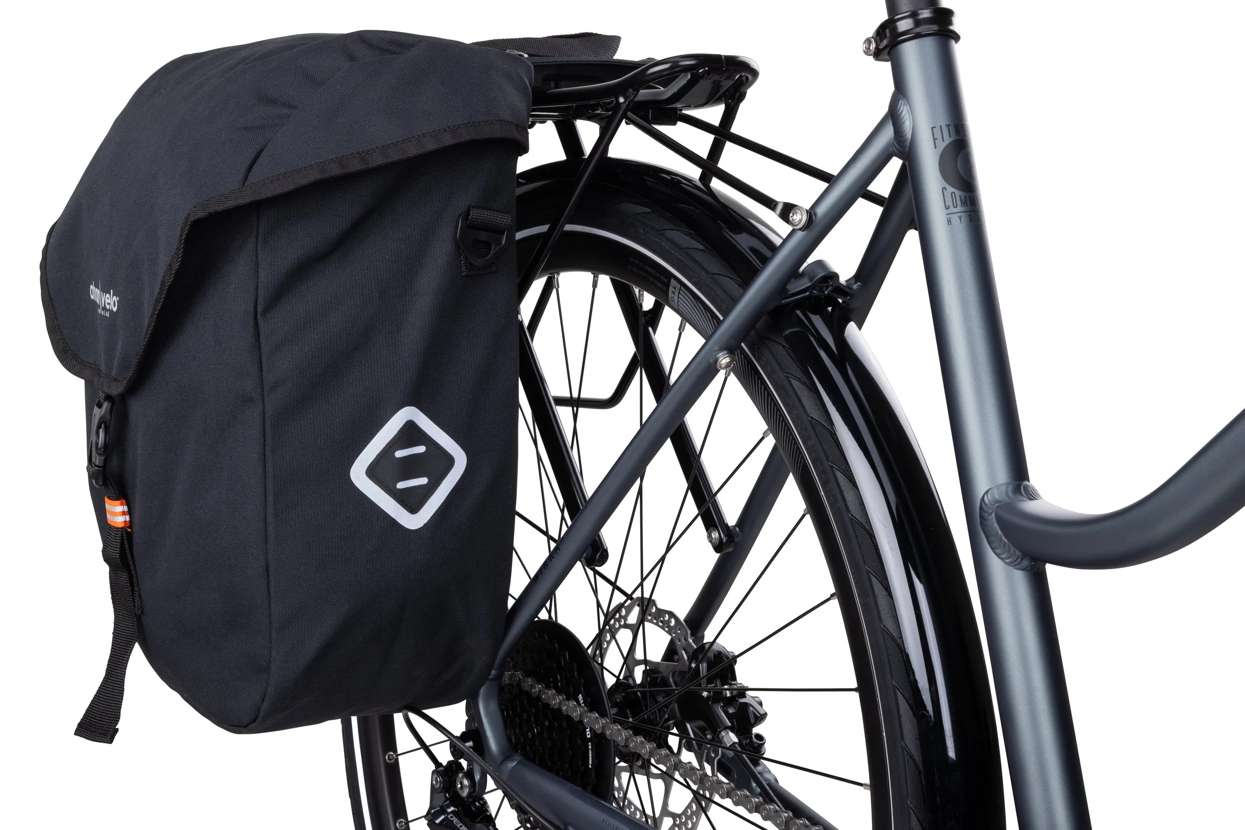 YQC338__01##crescent nikka grey detail.jpg