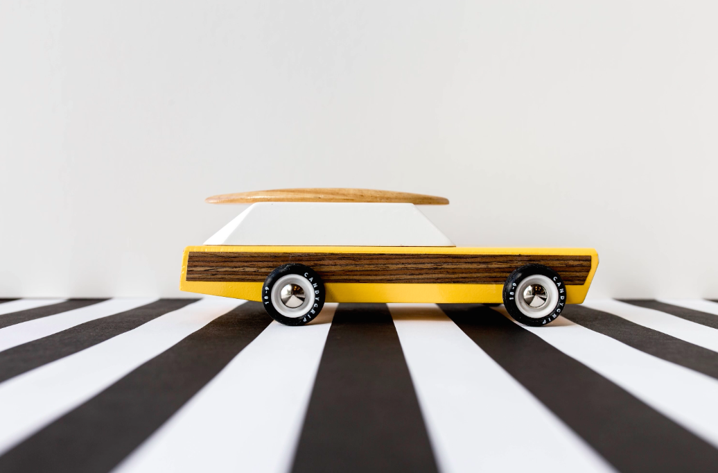 candylab toys woodie