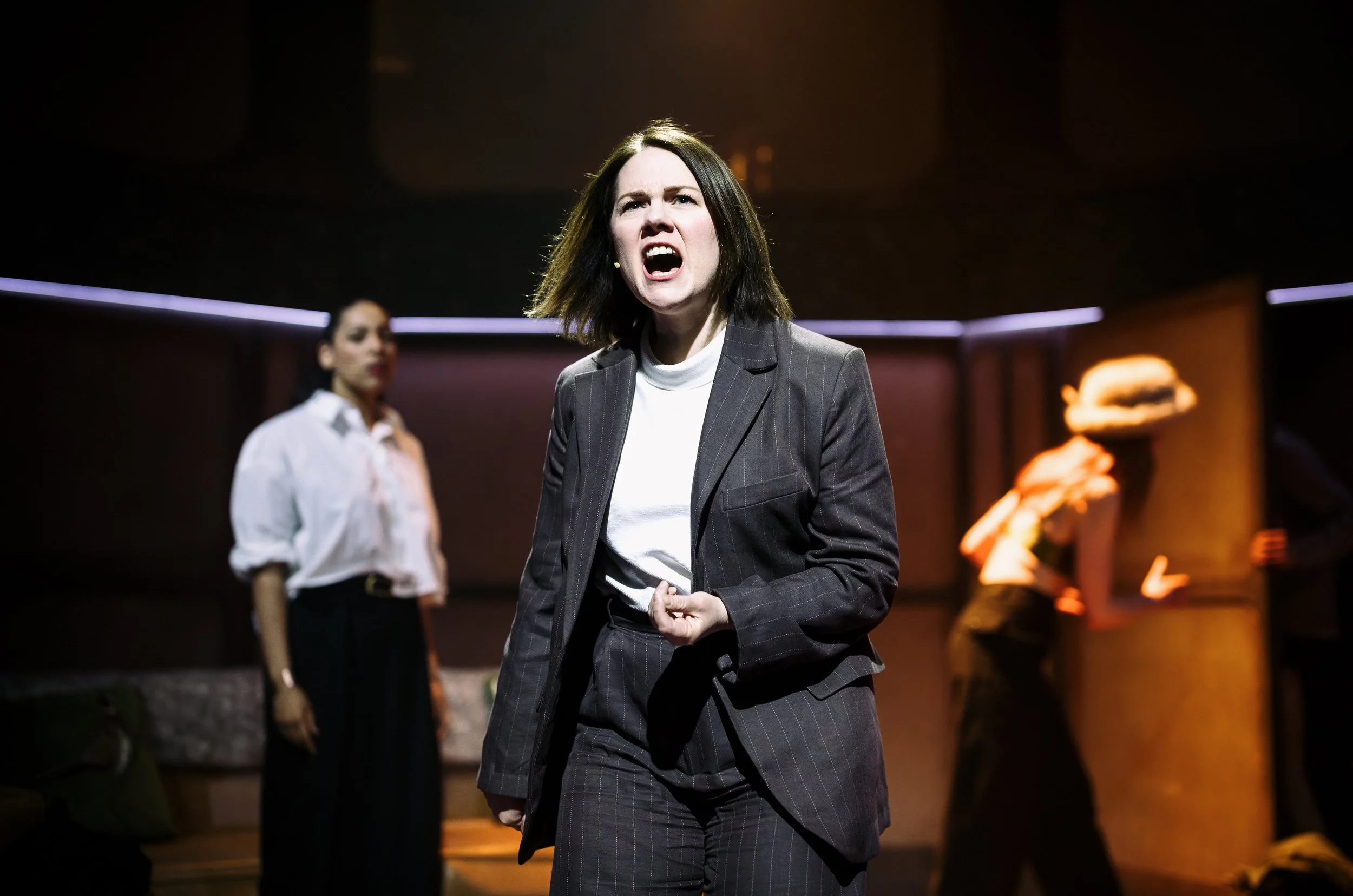Flyby@SouthwarkPlayhouse_(c)Alex Brenner__93_5791-dx_s.jpg