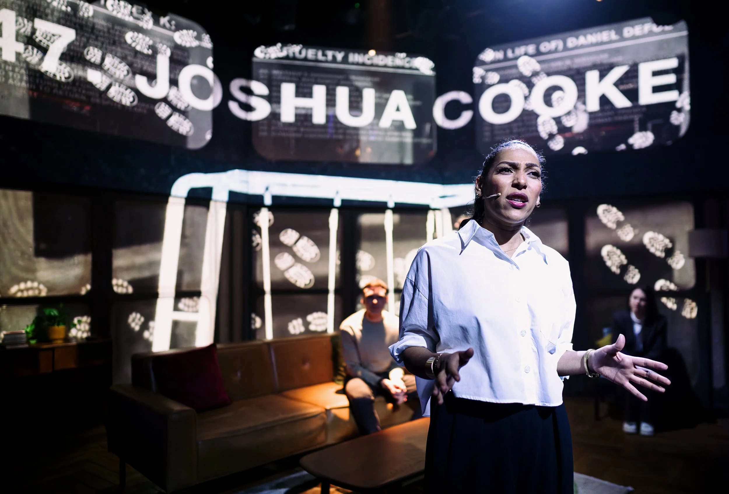 Flyby@SouthwarkPlayhouse_(c)Alex Brenner__93_6965-dx_s.jpg