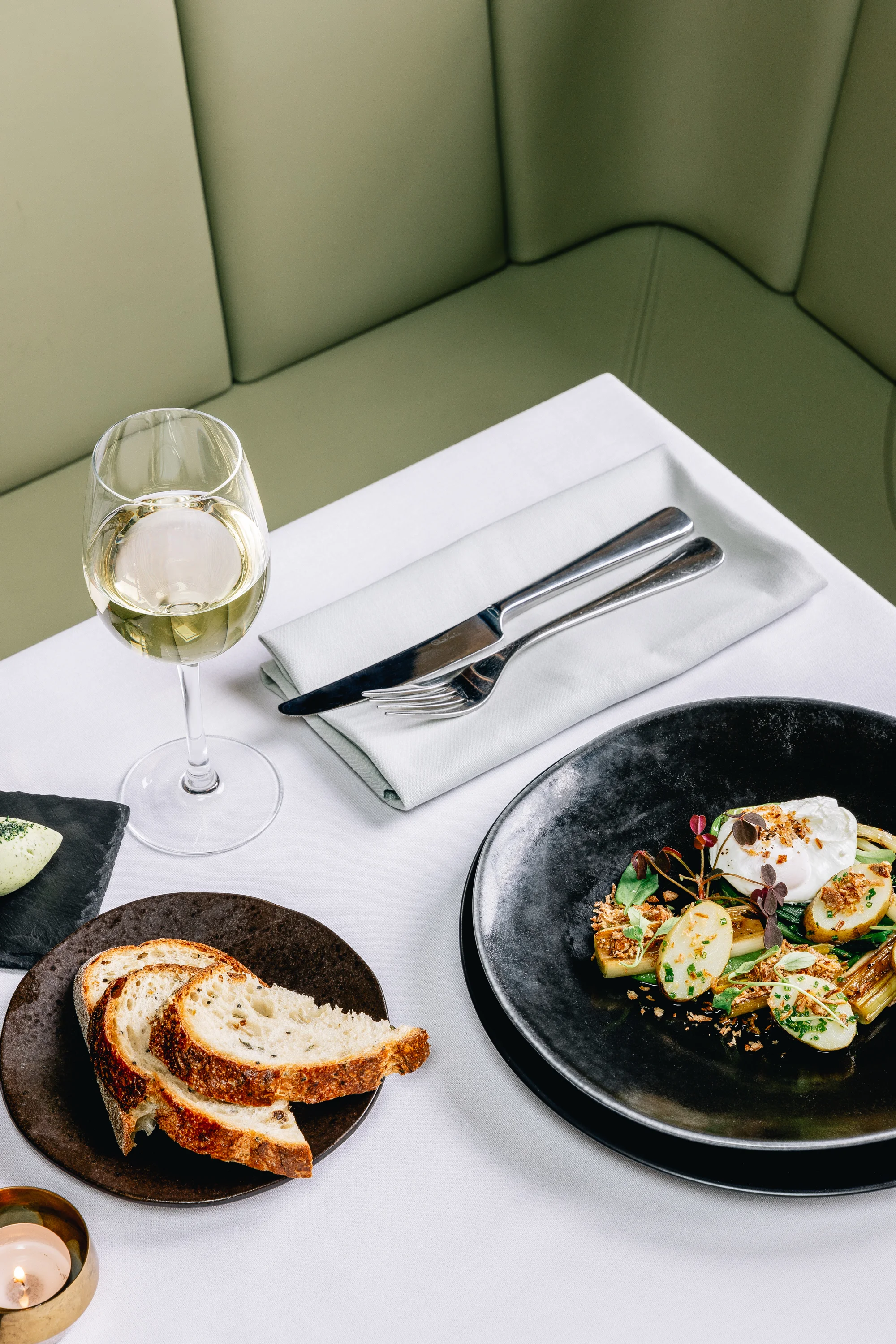 Upstairs - SpringMenu.26.03.19_Final.GRADE-4.jpg