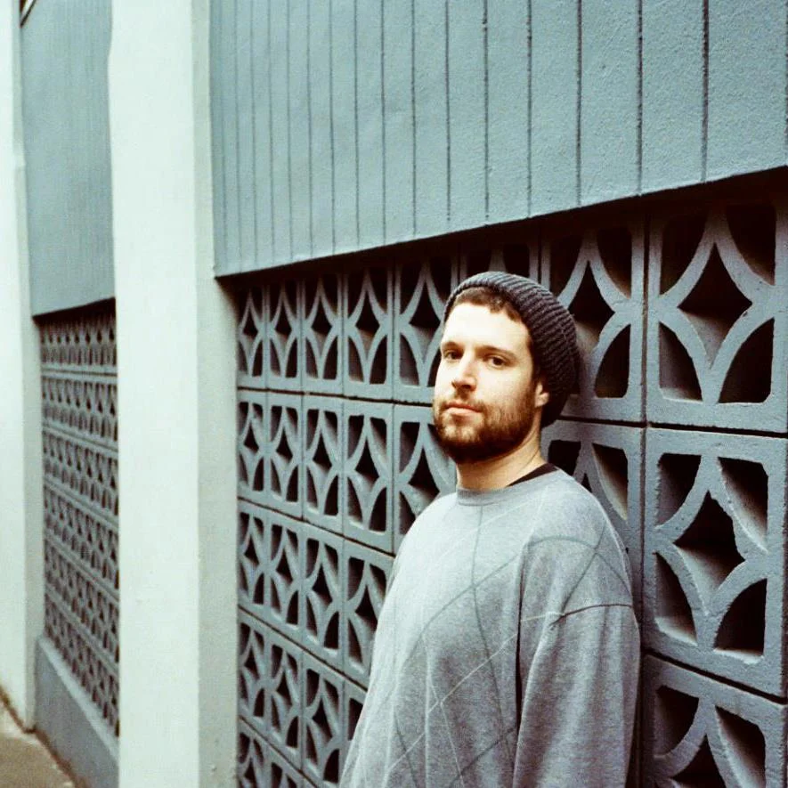 One of the Klipmode family - whose membership includes Suzi Analogue, mndsgn and Knxwledge - the LA via Portland-based producer, devonwho, makes awesome, synthy, low-slung beats that sit somewhere in between hip hop and experimental electronic music…