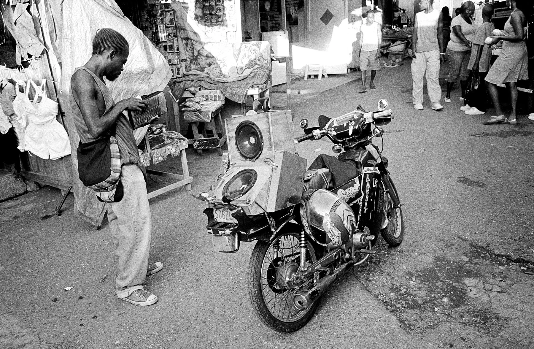 moped hifi1.jpg