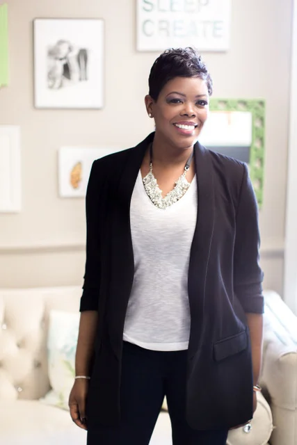 Tina Wells Headshot.jpg