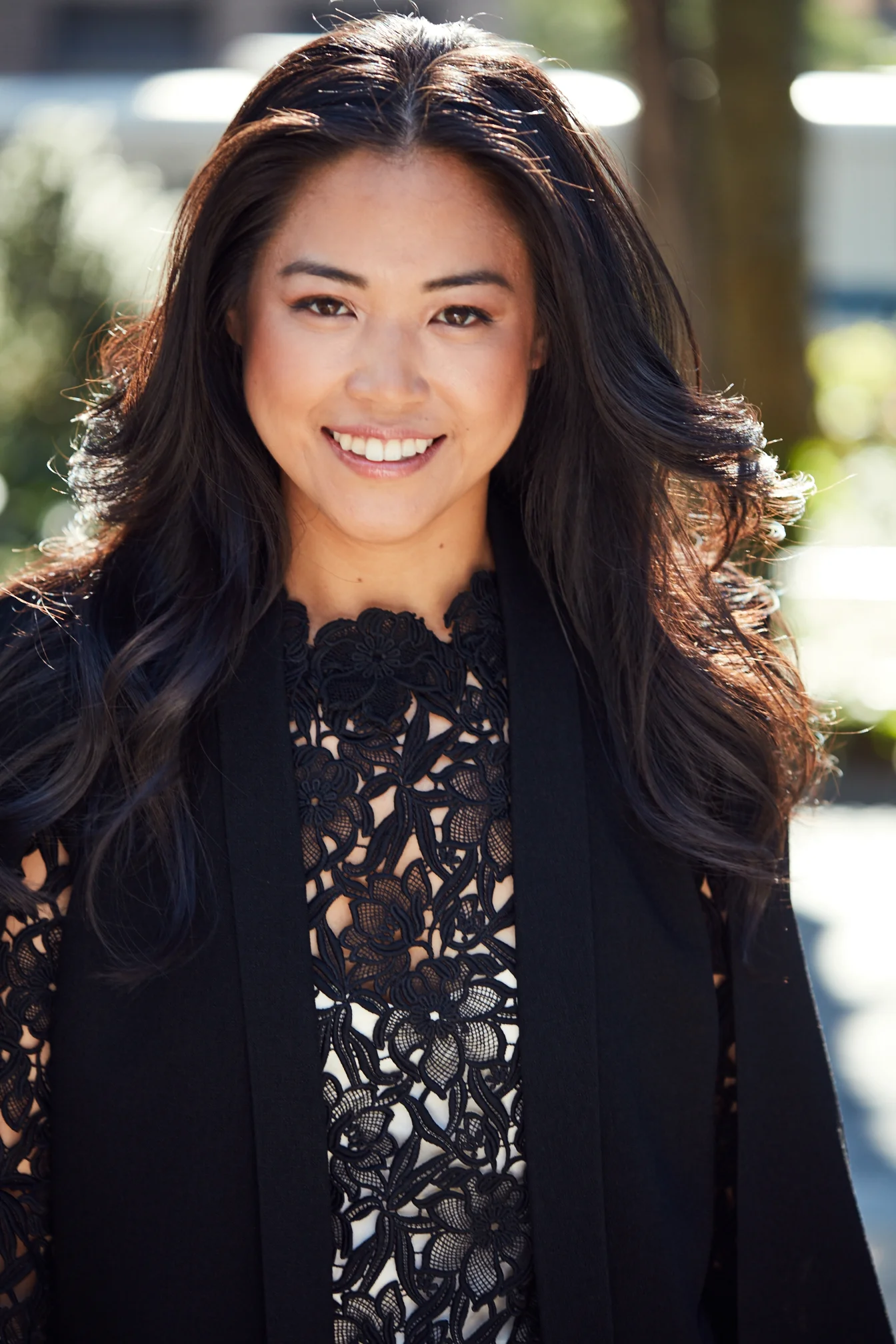 Lisa Sun headshot 2.jpg