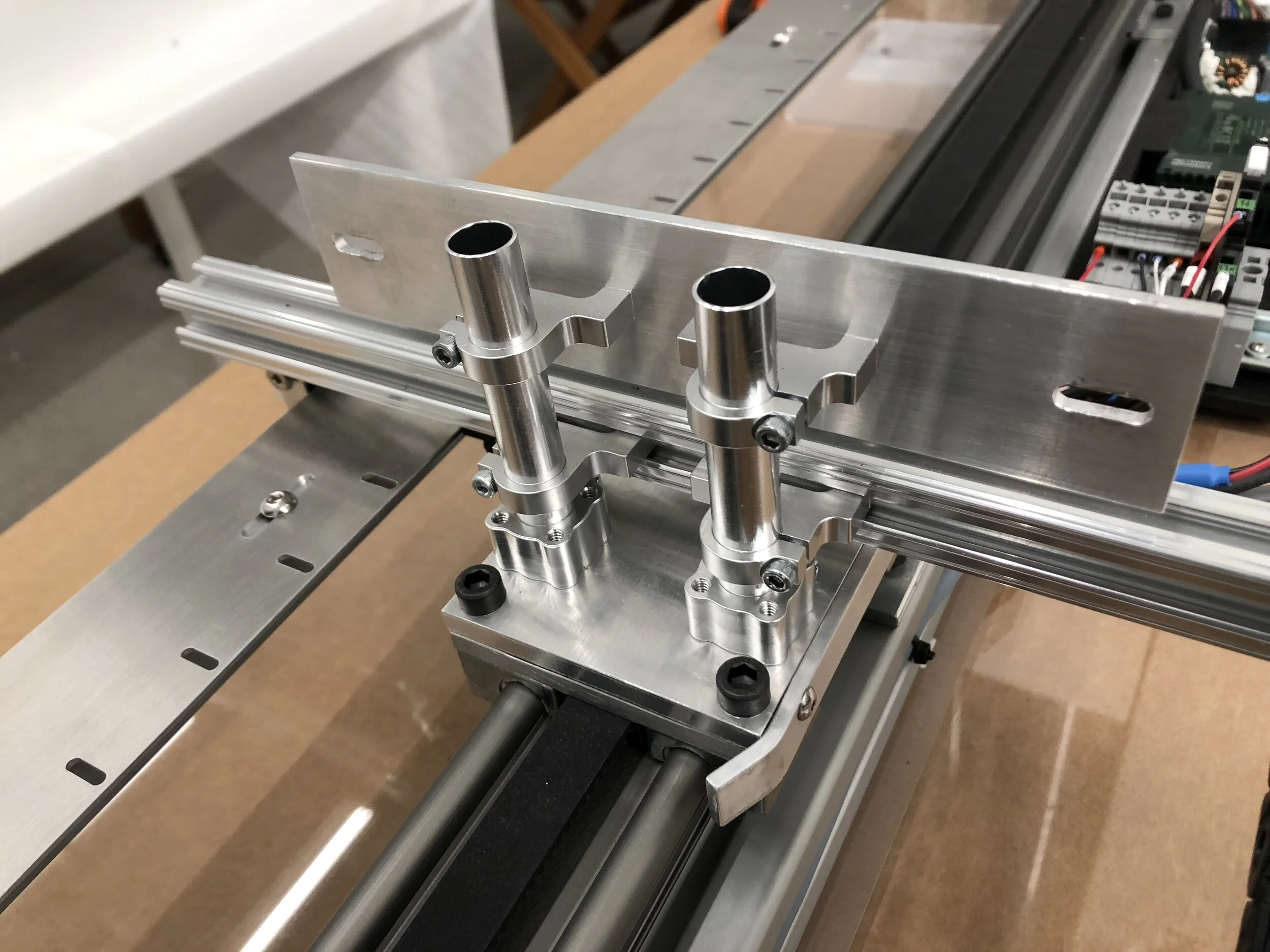  Detail, motorized linear rail carriage, LED assembly removed 