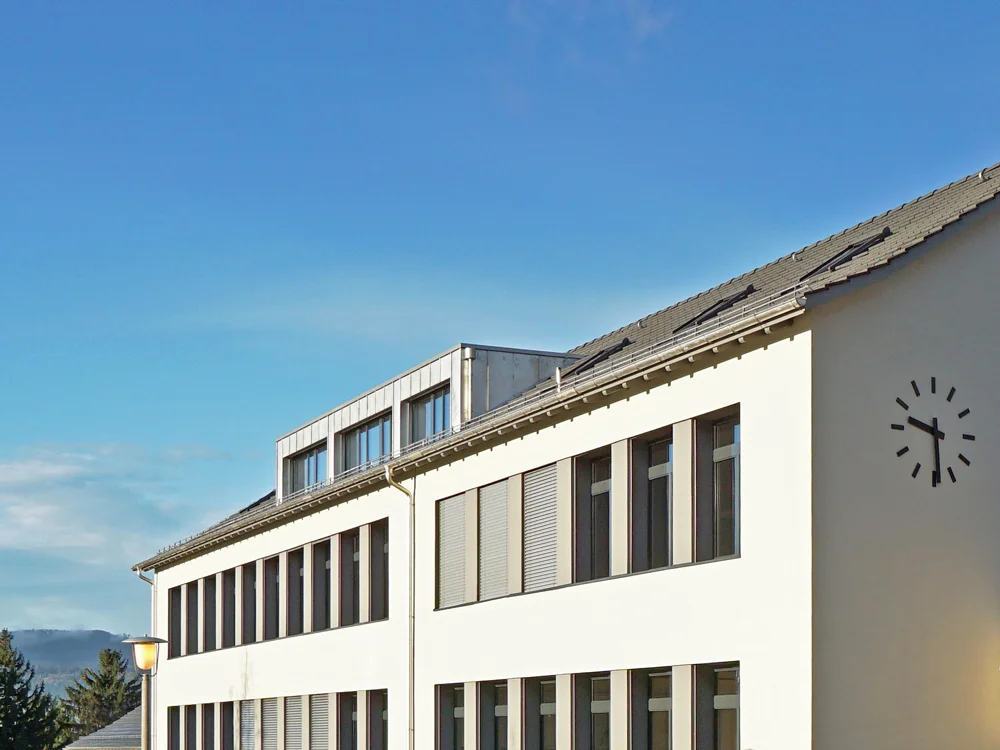 Dachausbau Schulhaus Breiti, Herrliberg