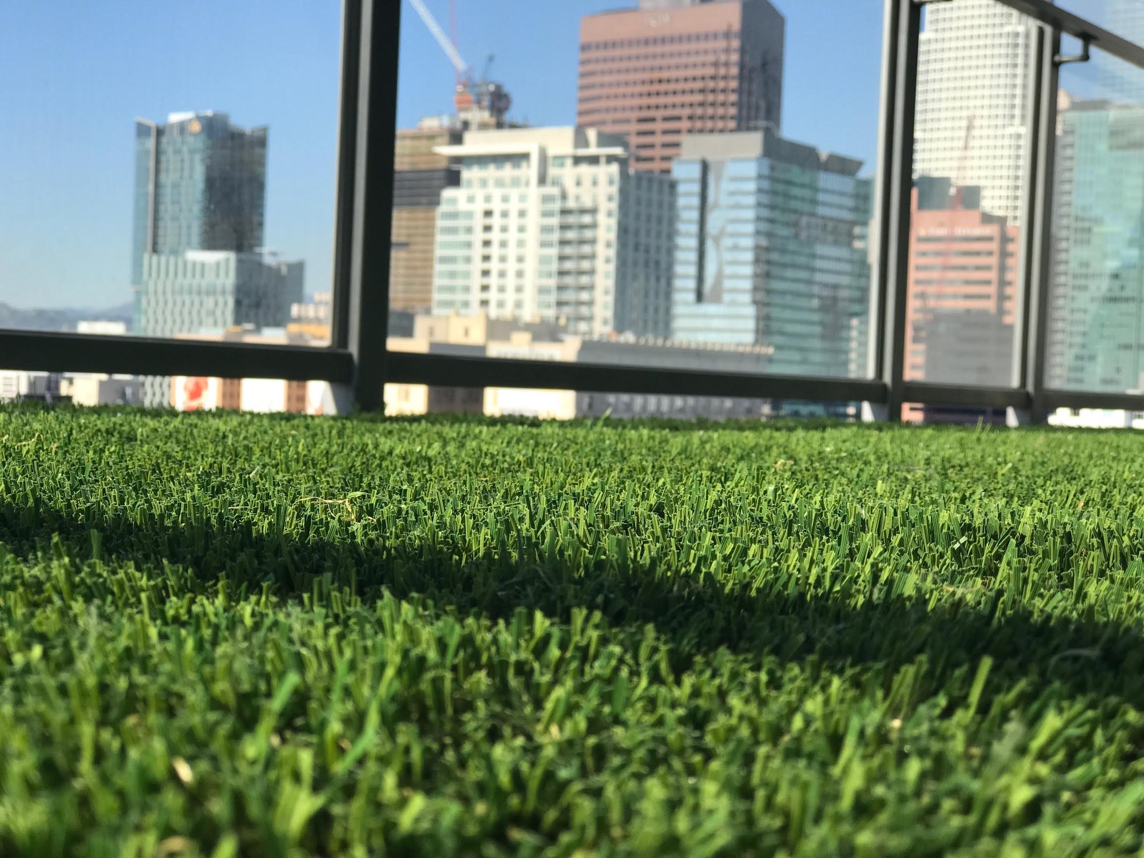 Balcony_Artificial_Grass.jpg